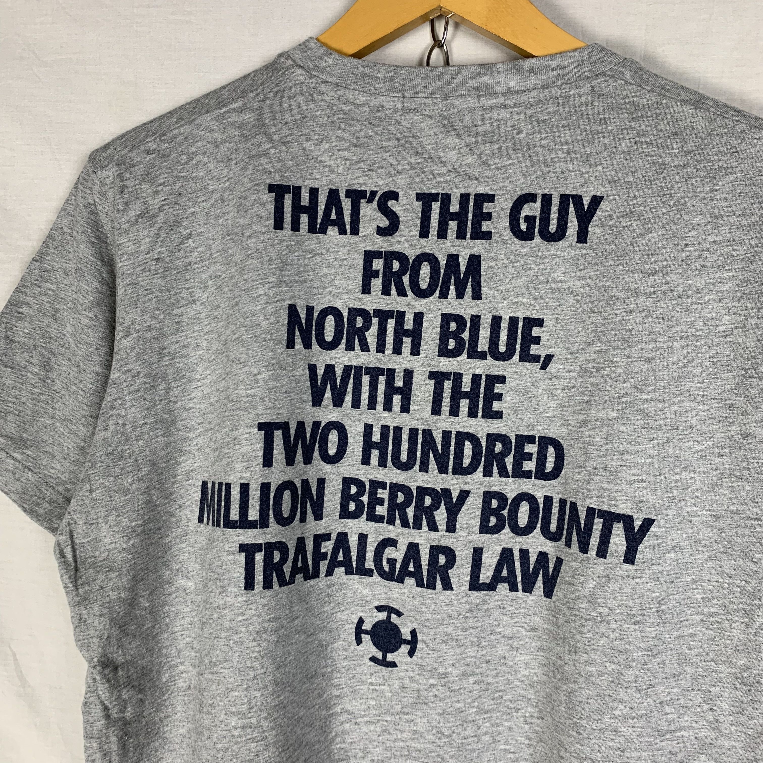 One Piece One Piece x Uniqlo Tshirt Size US S / EU 44-46 / 1 - 4 Thumbnail