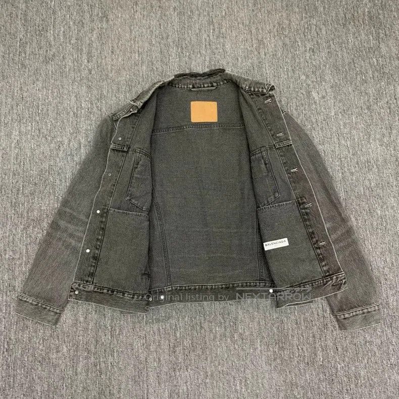 Balenciaga Balenciaga Back Logo Washed Denim Jacket. Size US XS / EU 42 / 0 - 6 Thumbnail