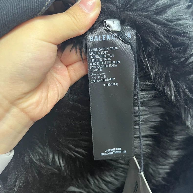 Balenciaga balenciaga's latest black solid casual singlebr