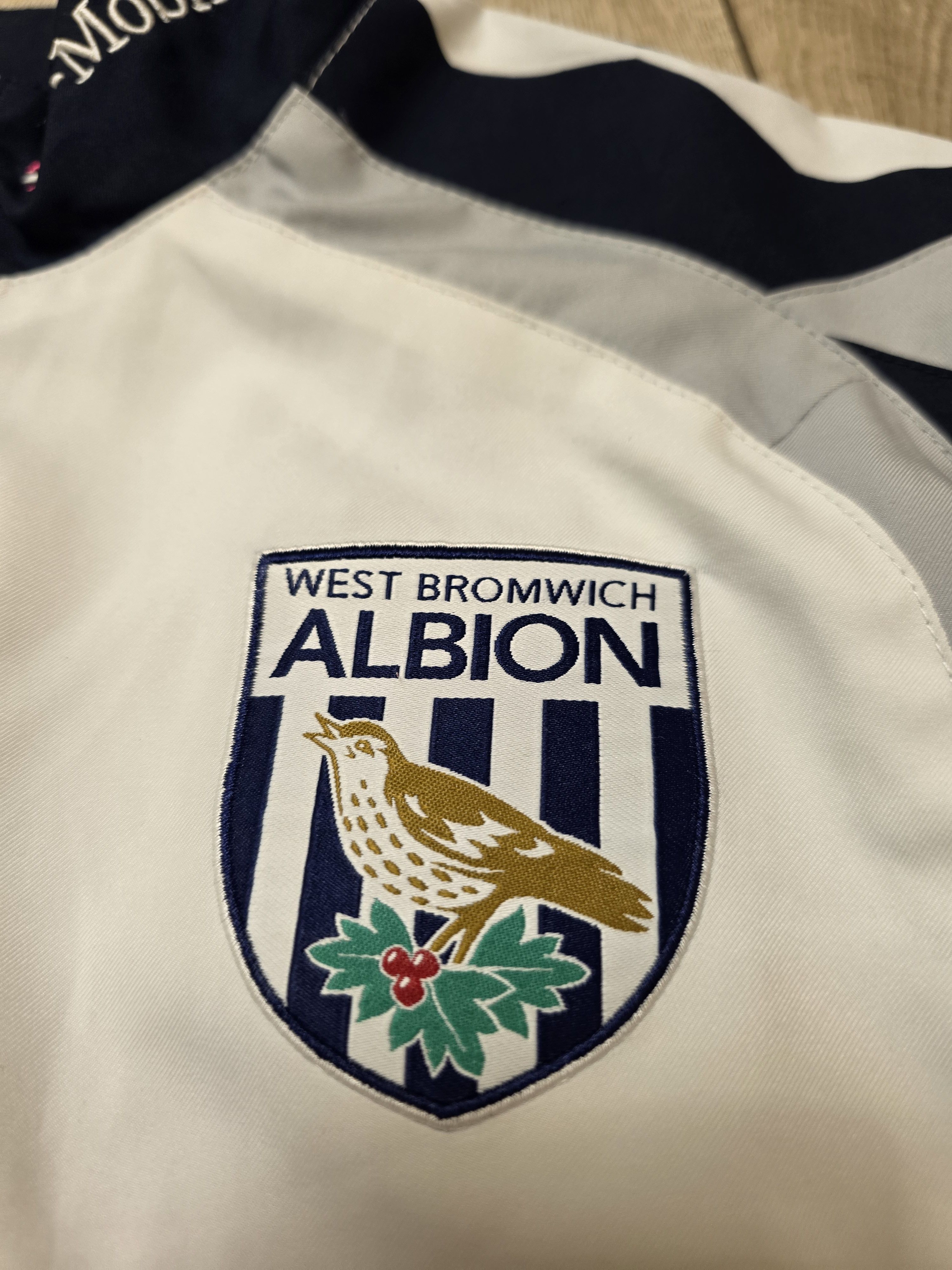 Umbro WEST BROMWICH ALBION VINTAGE FOOTBALL JACKET SOCCER JACKET Size US S / EU 44-46 / 1 - 4 Thumbnail
