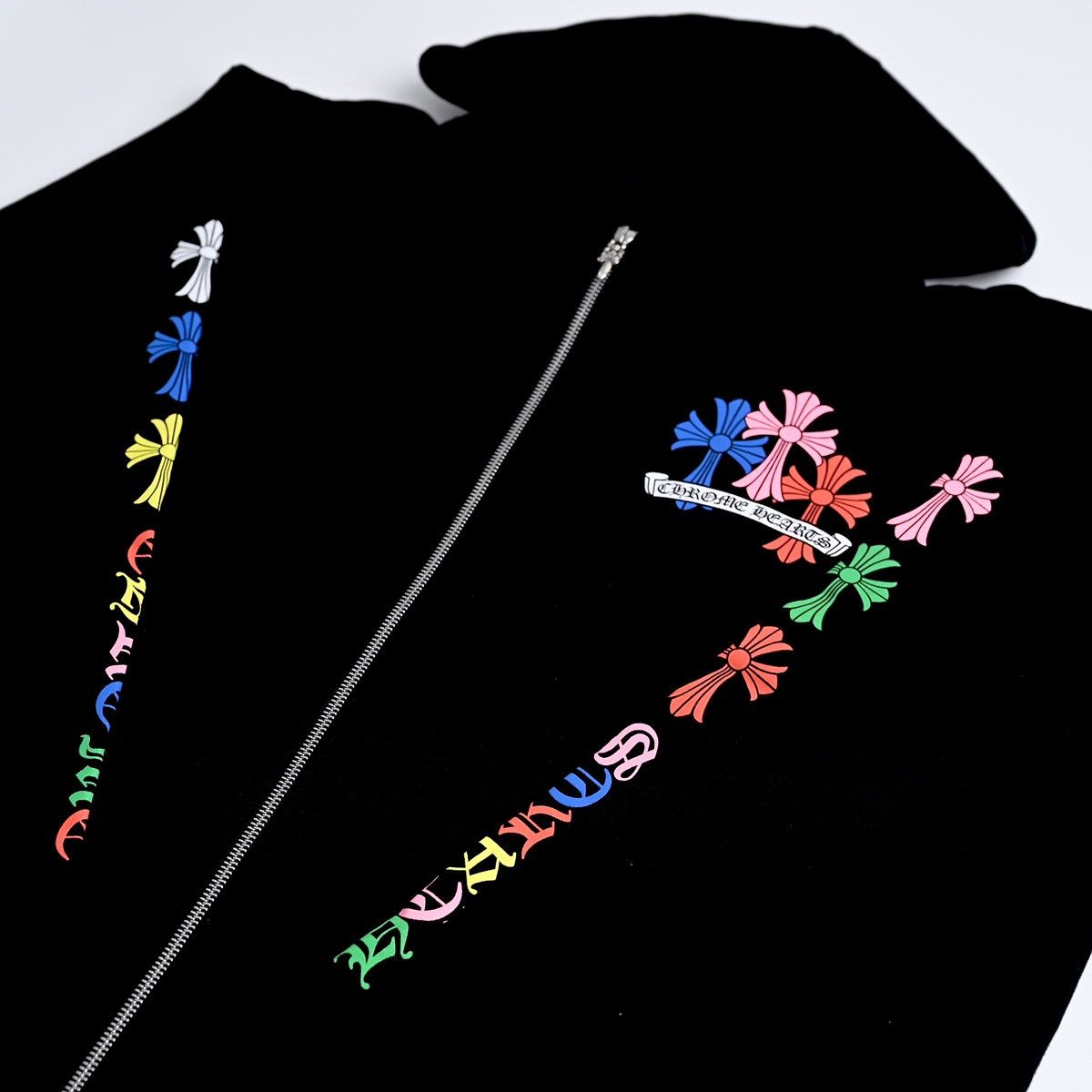 Chrome Hearts CHROME HEARTS MULTICOLOR CROSS CEMETERY ZIP UP HOODIE BLACK Size US M / EU 48-50 / 2 - 2 Thumbnail