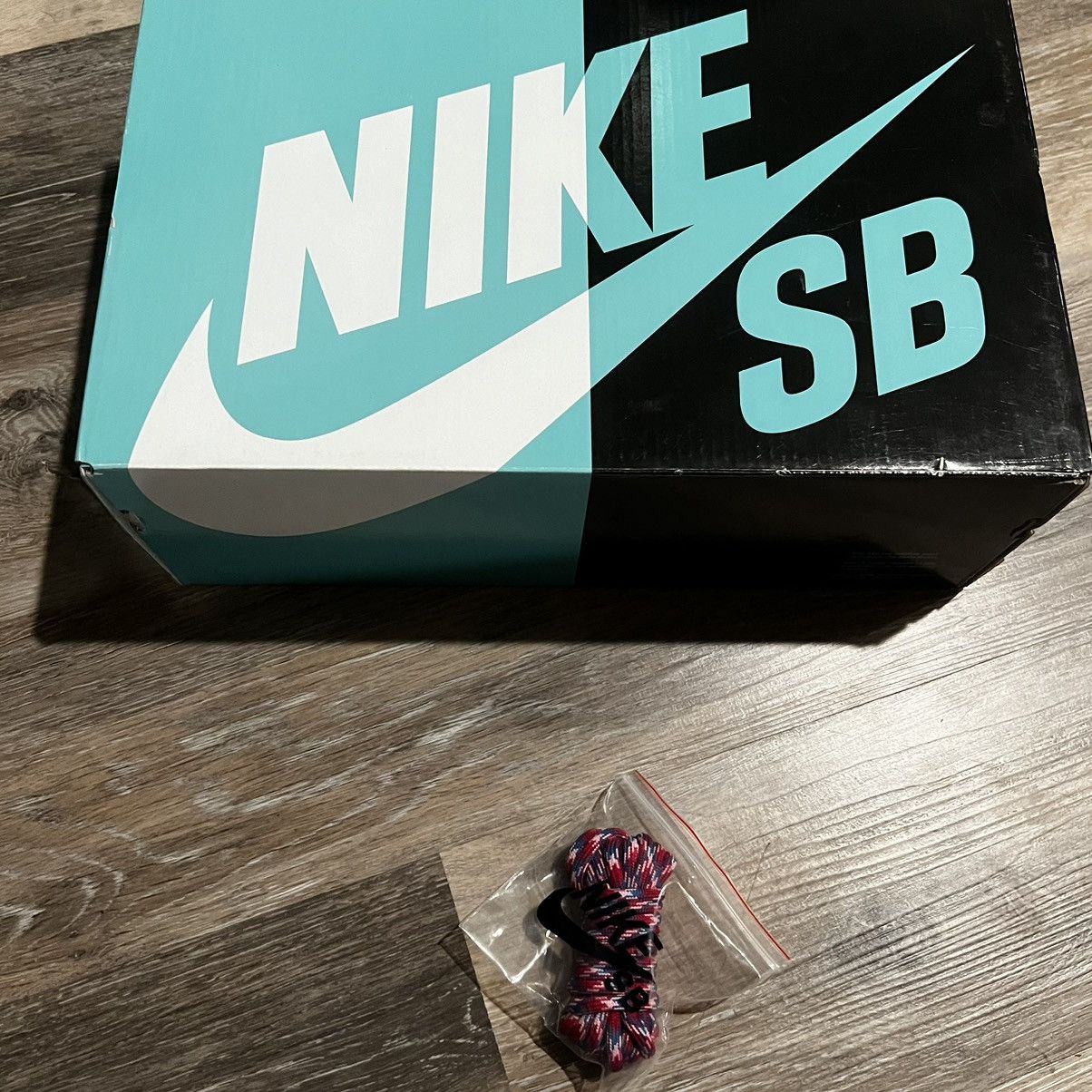 Nike × Parra Nike Sb Dunk Low Parra Size US 10 / EU 43 - 12 Thumbnail