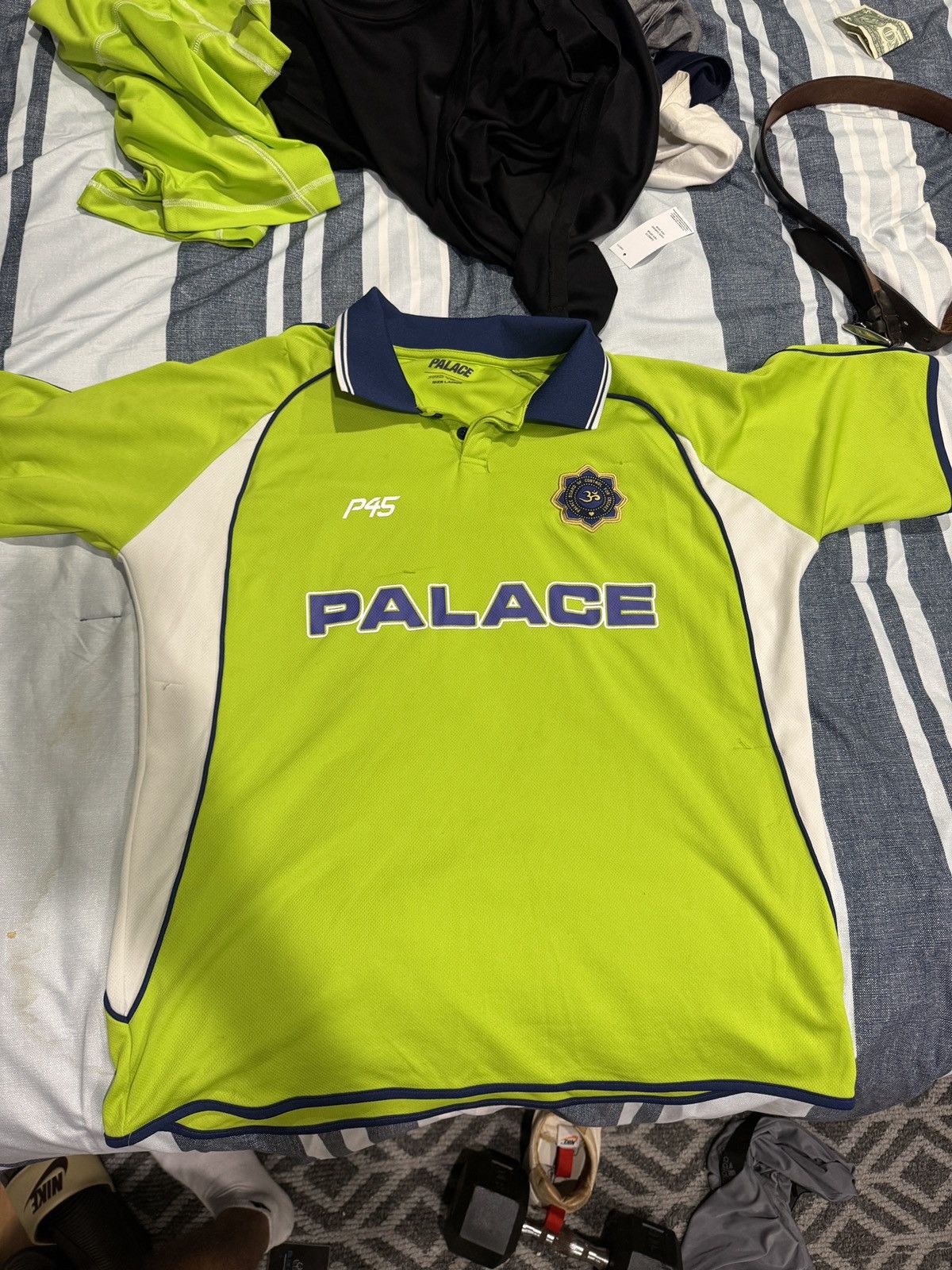 トップス Palace Cricket jersey Palace Cricket Jersey Lime Men's - SS24 - US