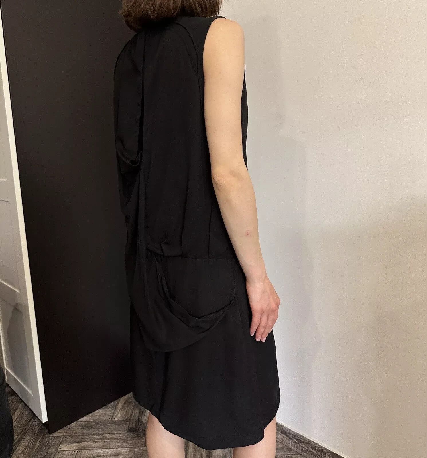 Acne Studios ACNE STUDIOS Twist Fluid Knee Dress ASYMMETRIC Avant garde Size XS / US 0-2 / IT 36-38 - 5 Thumbnail
