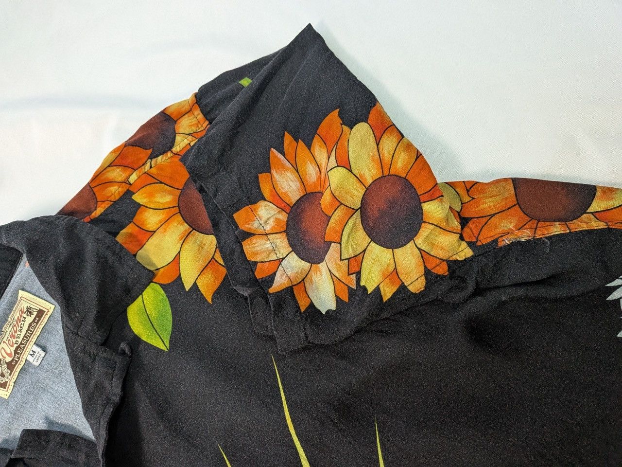 Pleasures RARE Pleasures "Romeo" Gangster Rayon Shirt Black Men’s M Size US M / EU 48-50 / 2 - 7 Thumbnail