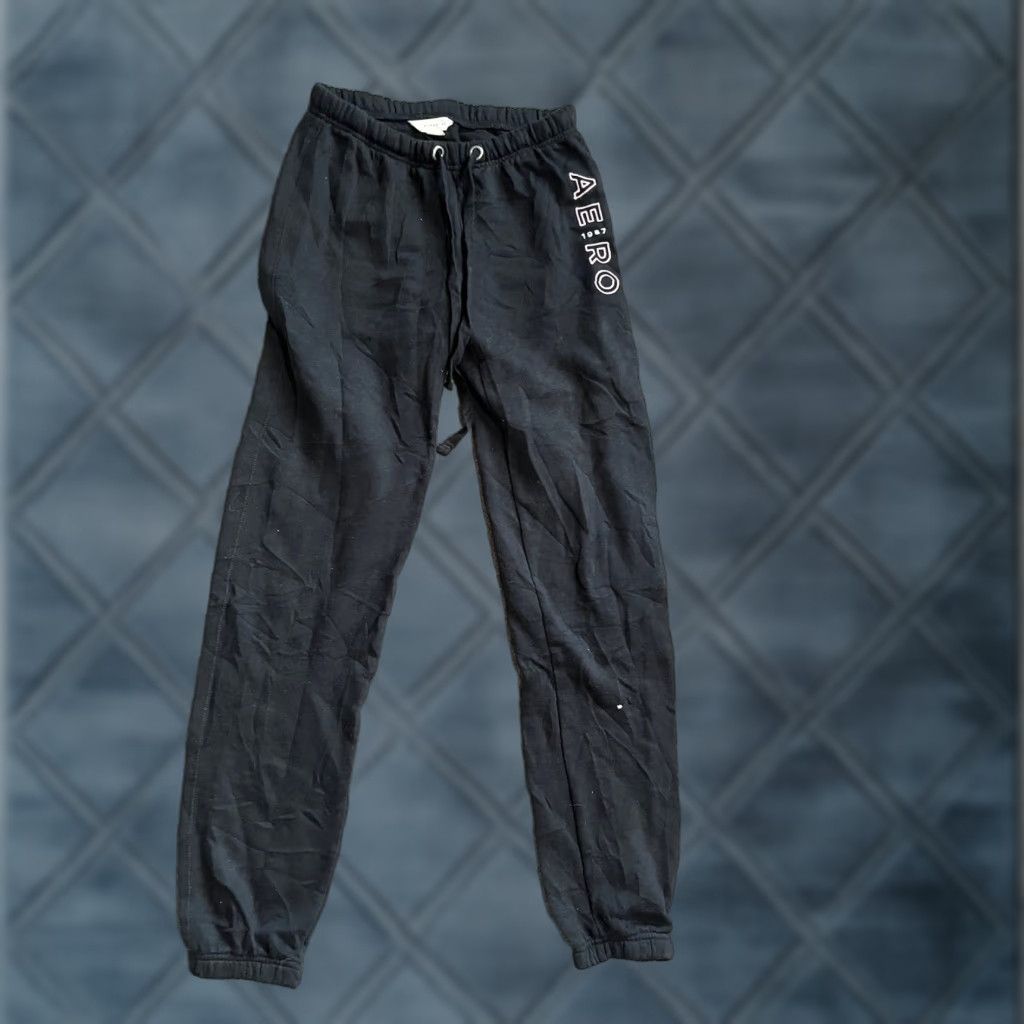 Vintage AÉROPOSTALE Sweatpants Women Black XS Drawstring Elastic Waist Pockets 29in Inseam Modern Casual Womens Size 26" / US 2 / IT 38 - 1 Thumbnail