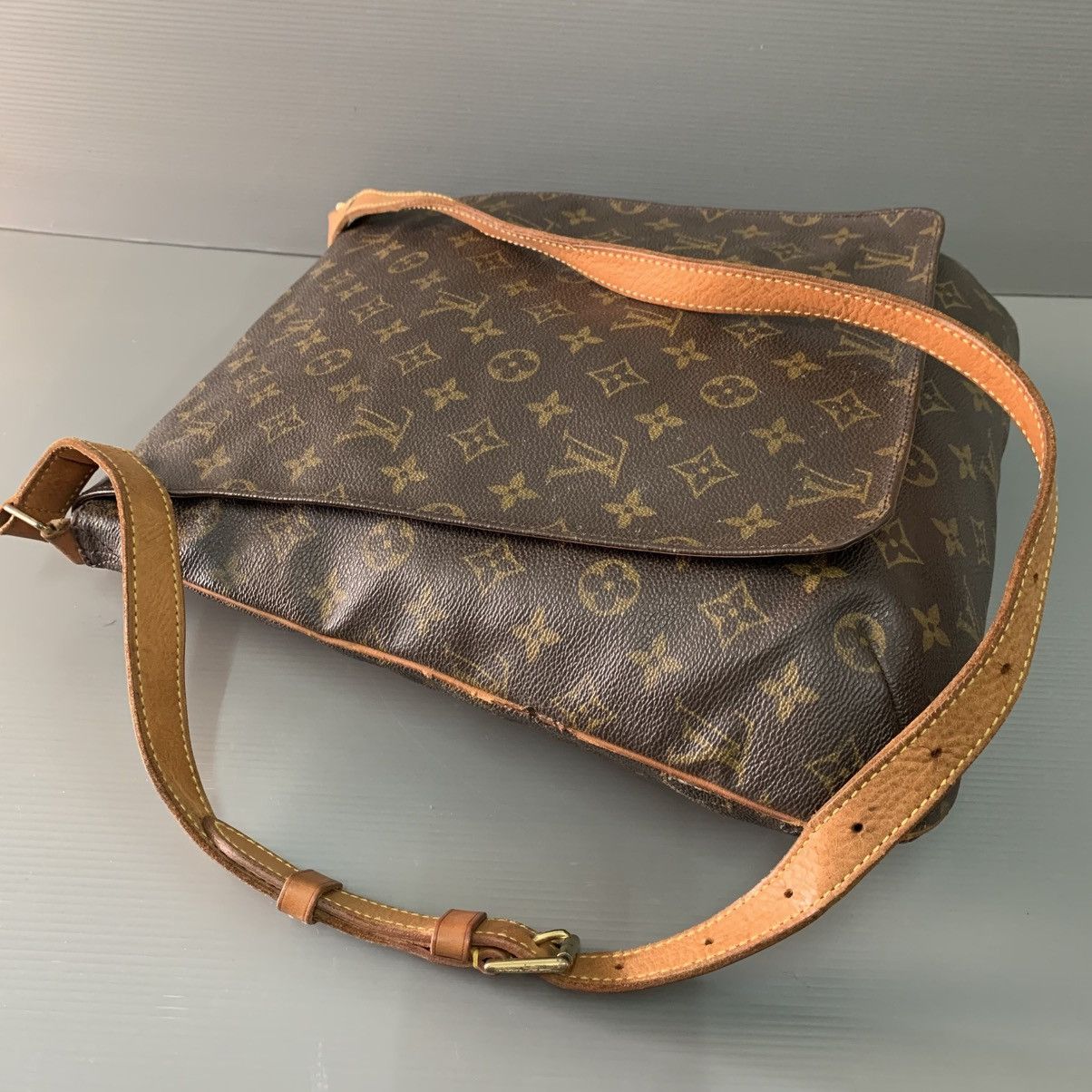 Louis Vuitton Louis Vuitton Monogram Mussete GM Slingbag Size ONE SIZE - 5 Thumbnail