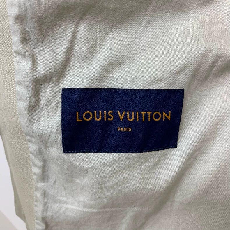 Louis Vuitton LOUIS VUITTON Off-white embossed full-print denim jacket Size US M / EU 48-50 / 2 - 6 Thumbnail