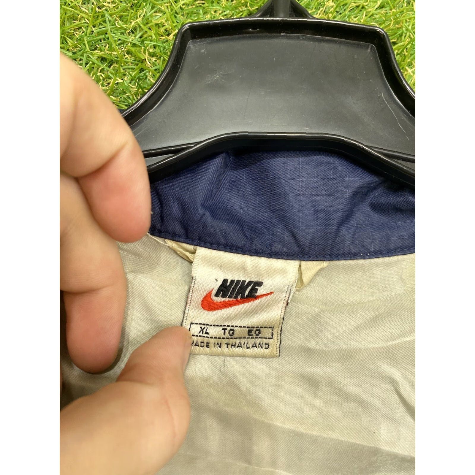 Nike Nike Windbreaker Mens XL Full Zip Nylon Vintage 90s Center Swoosh Wind Stopper Blue Jacket Size US XL / EU 56 / 4 - 3 Thumbnail