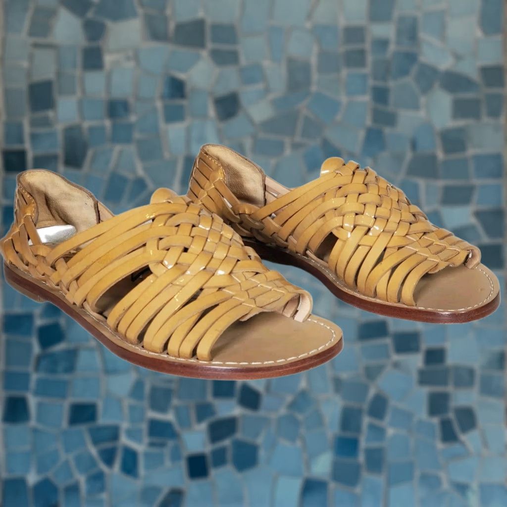 Tory Burch Tory Burch Anya Sandals Women's US 6 M Tan Patent Leather Woven Huarache Flat Size US 6 / IT 36 - 1 Thumbnail