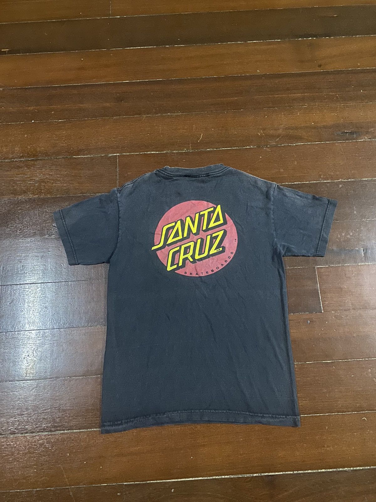 Hook-Ups Rare vintage SANTA CRUZ skateboard big logo sun faded Size US M / EU 48-50 / 2 - 3 Thumbnail