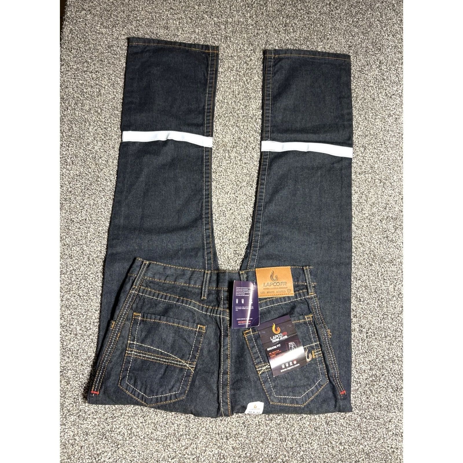 Vintage LAPCO FR Reflective Jeans Mens 30x32 Blue NEW NWT Flame-Resistant Denim Straight 30 32 Inseam Mens jeans Blue FR Reflective Jeans NWT LAPCO Size US 30 / EU 46 - 2 Thumbnail