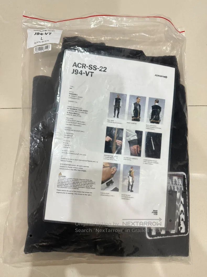 Acronym Acronym Black coat Size US L / EU 52-54 / 3 - 5 Thumbnail