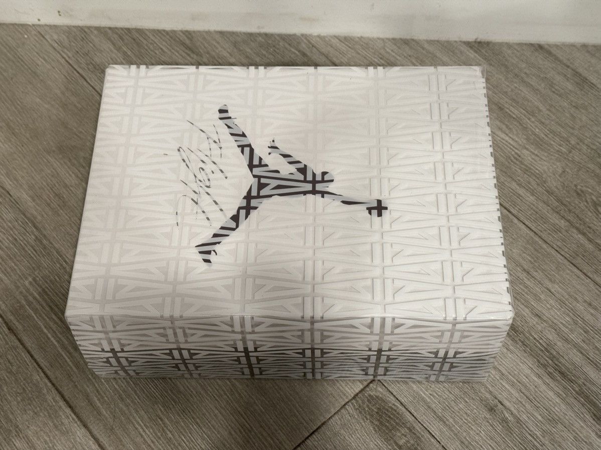 A Ma Maniere × Jordan Brand A Ma Maniere Air Jordan 3 White Grey Violet Ore 8 W / 6.5 M Size US 6.5 / EU 39-40 - 11 Thumbnail