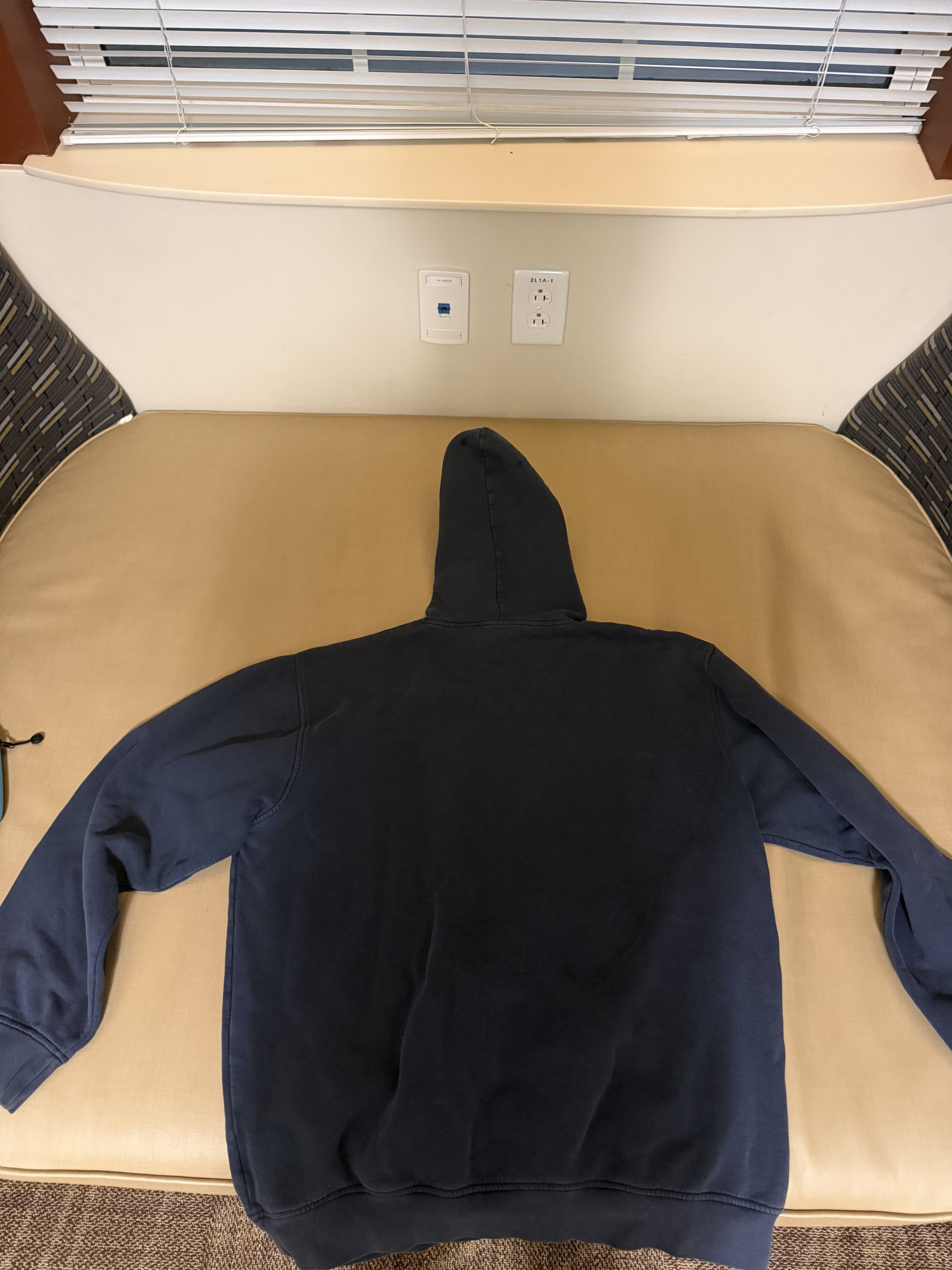 Nike Nike Mini Swoosh Hoodie – Navy Blue w Gold Swoosh Size US XL / EU 56 / 4 - 2 Thumbnail