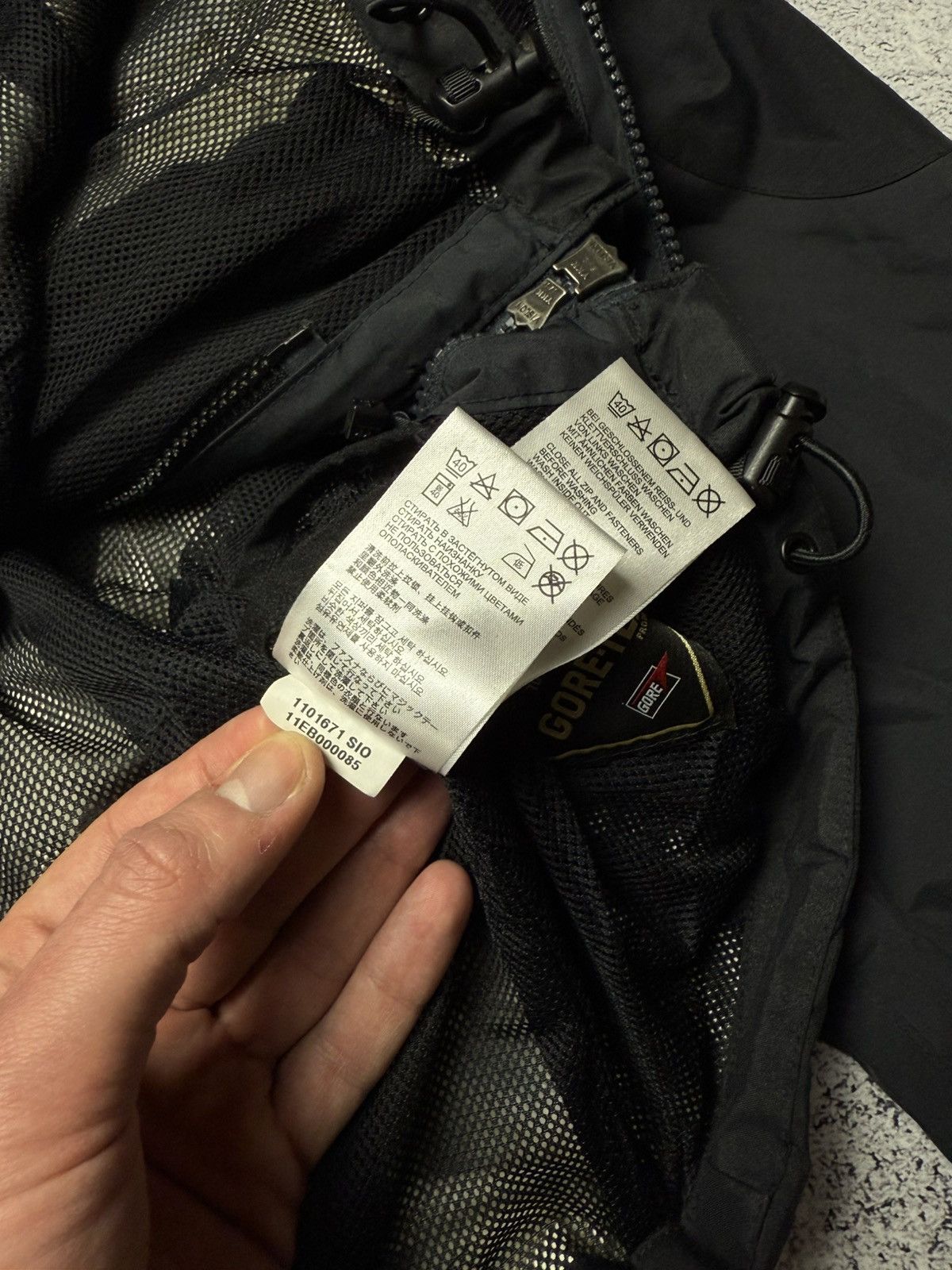 Jack Wolfskin Jack Wolfskin Gore Tex Women’s Jacket Gorpcore Outdoor Style Size XS / US 0-2 / IT 36-38 - 18 Thumbnail