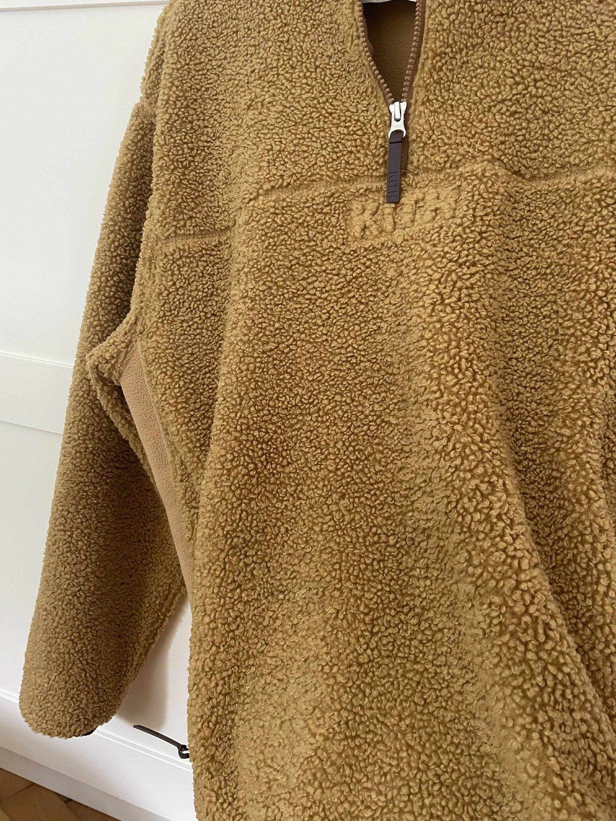 Kith Used Kith Sherpa Hoodie Zip 2021 Authentic Brown Size L Size US L / EU 52-54 / 3 - 7 Thumbnail