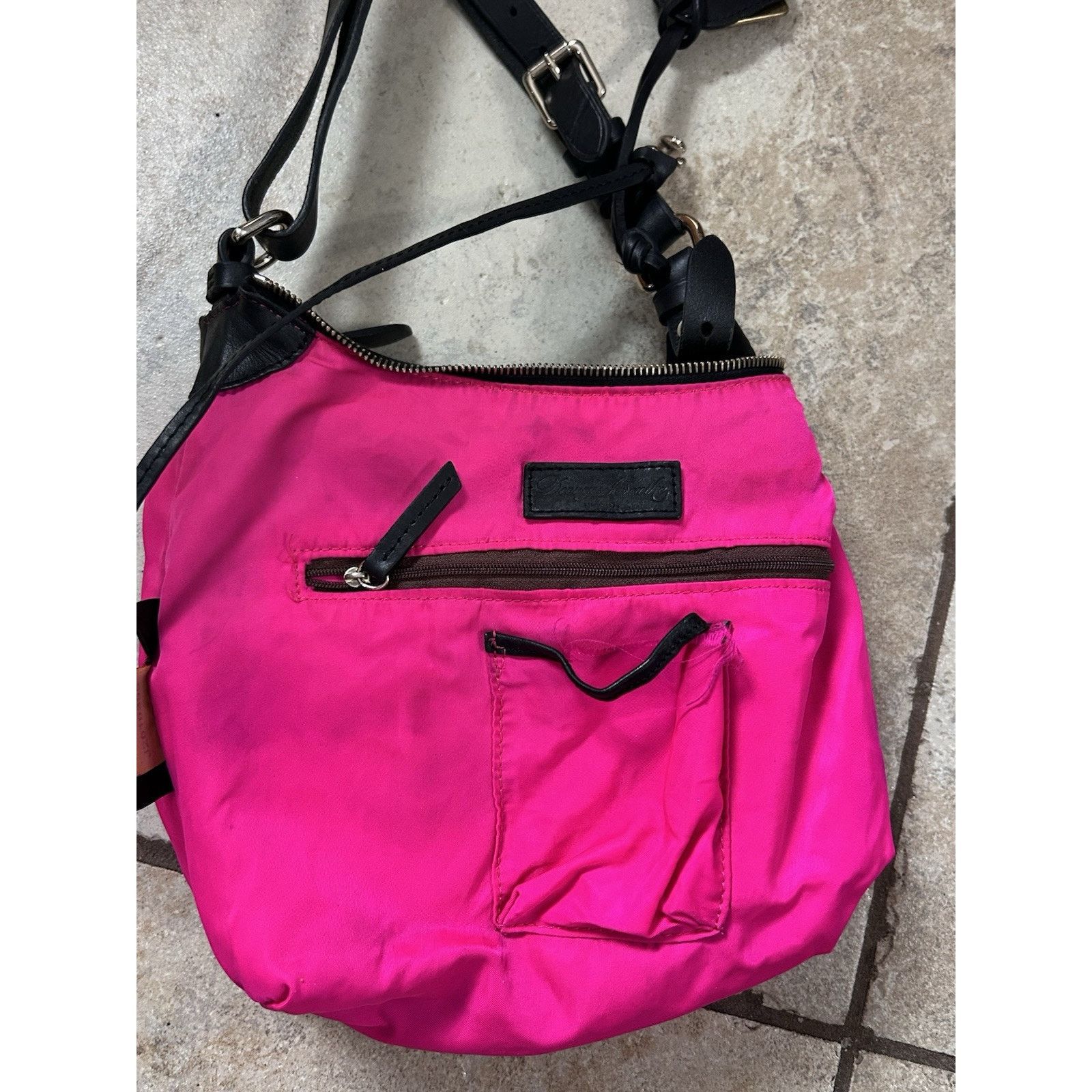 Dooney & Bourke Vntg DOONEY & BOURKE Blk Shoulder Bag Pink Lining Y2K Purse Size ONE SIZE - 5 Thumbnail