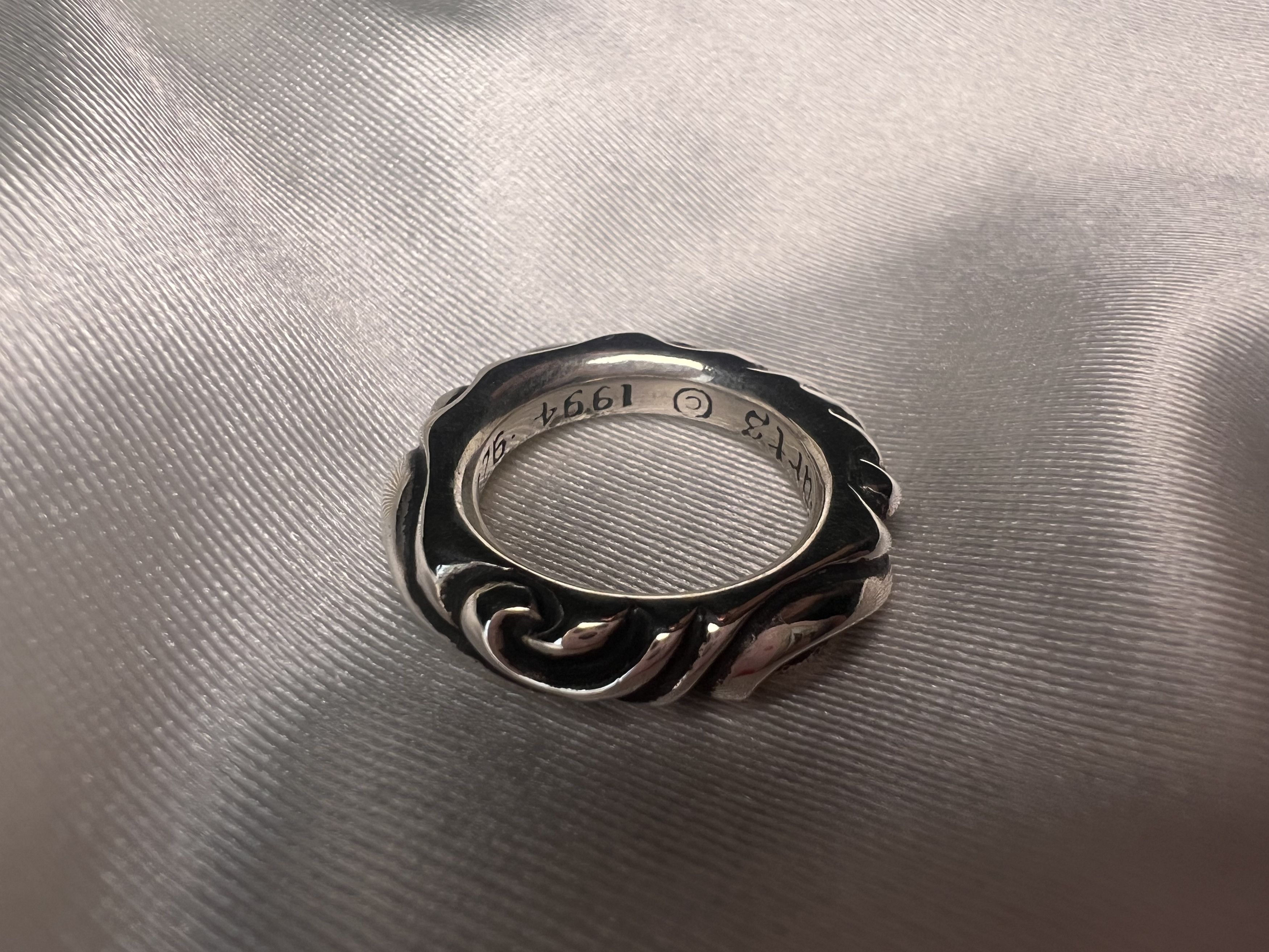 Outlet Chrome Hearts Scroll Band Ring