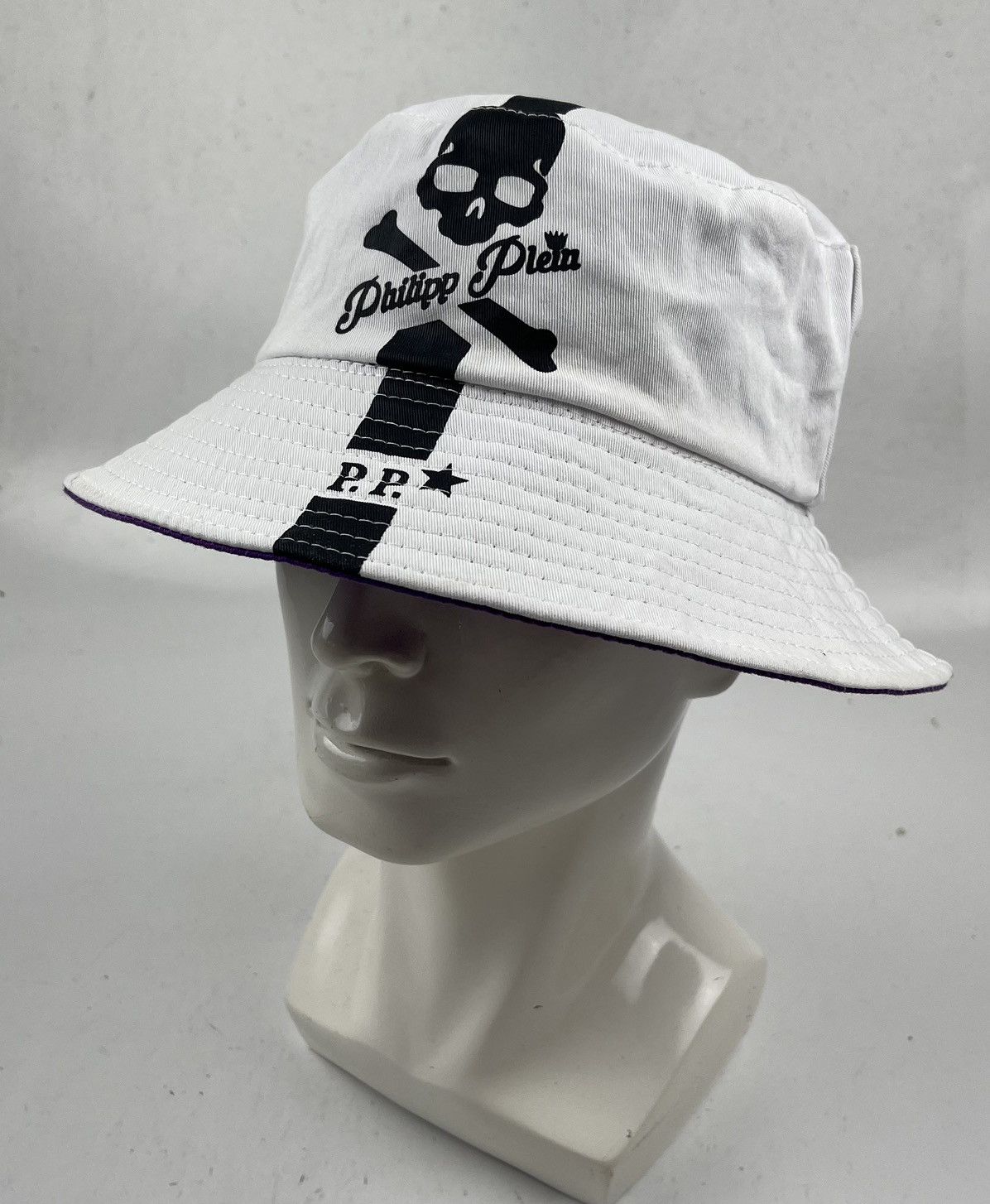 Philipp Plein reversible fila x phillipp plein skull bucket hat tc47 Size ONE SIZE - 1 Thumbnail