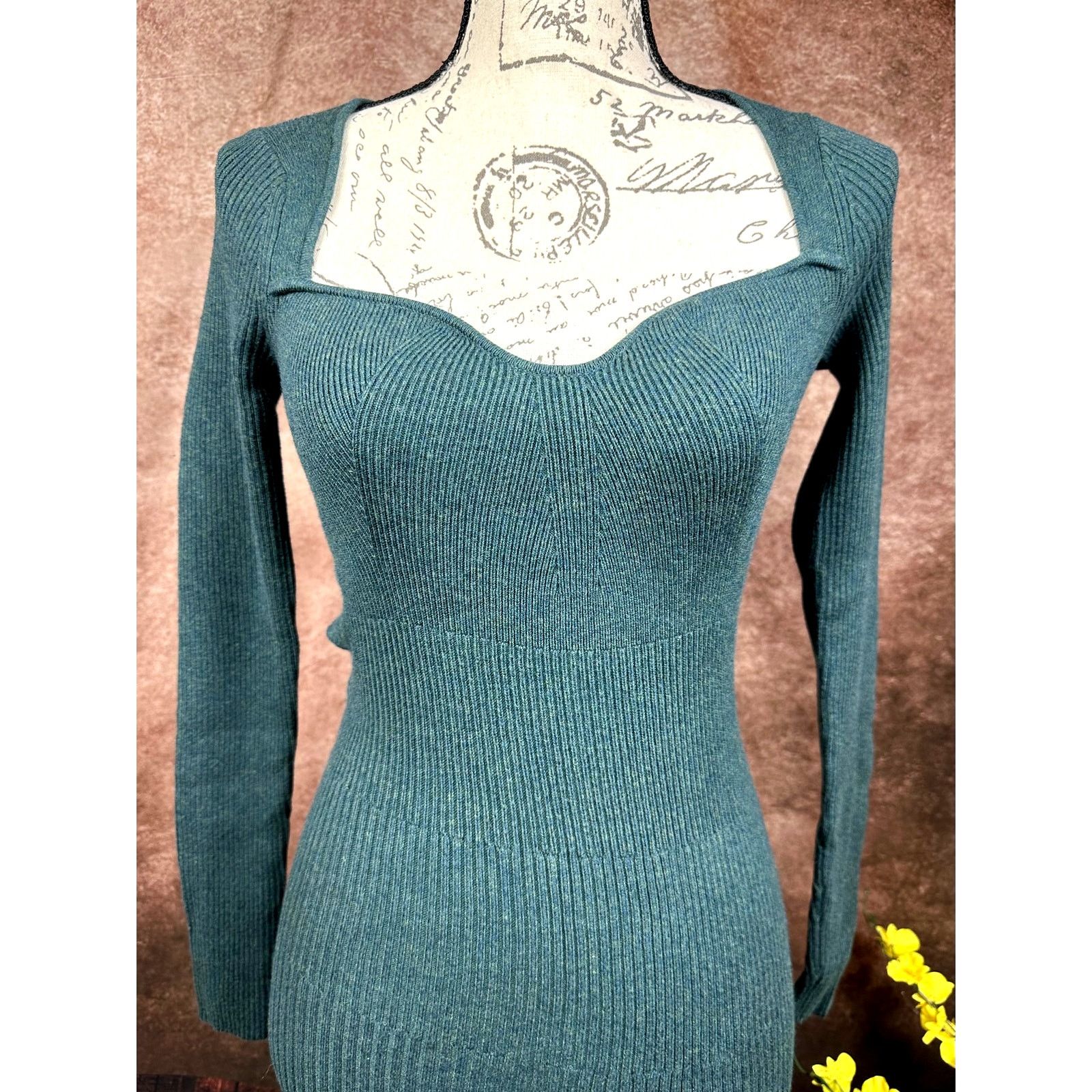 Other Skin Worldwide Mariana Cut Out Dress Moss Green Size S Size S / US 4 / IT 40 - 5 Thumbnail