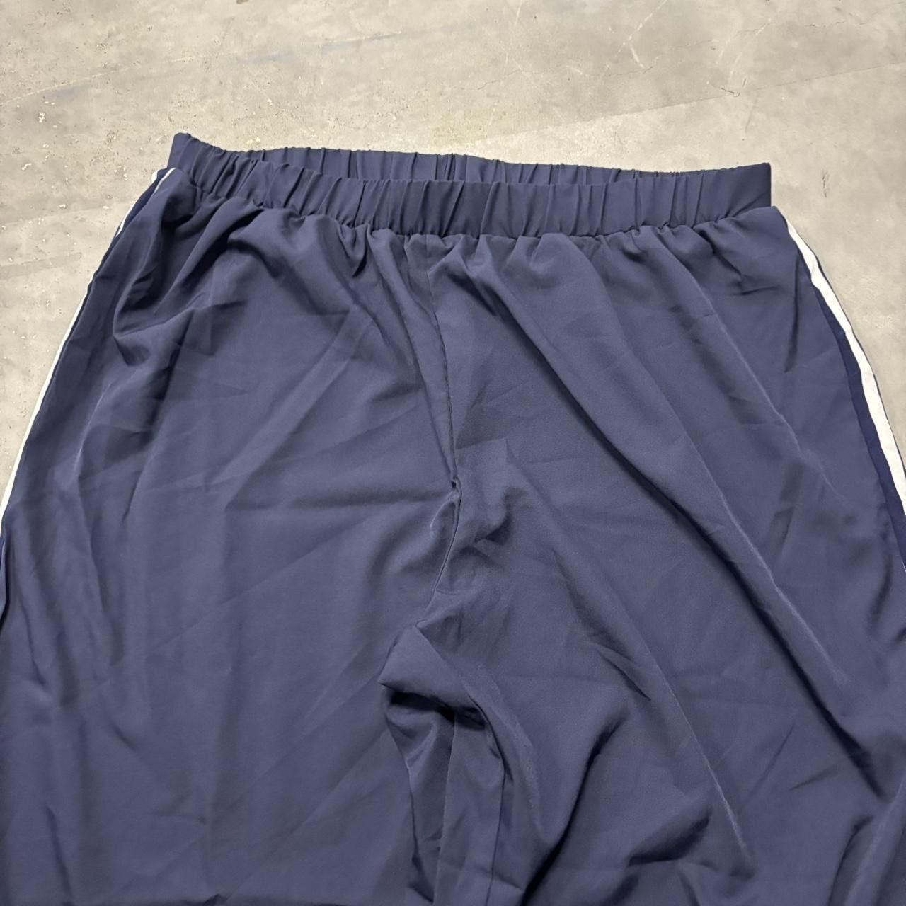Japanese Brand × Vintage Crazy Vintage Y2K/2000s Baggy Navy Blue Striped Parachute Loose Fit Track Pants! Size US 34 / EU 50 - 3 Thumbnail