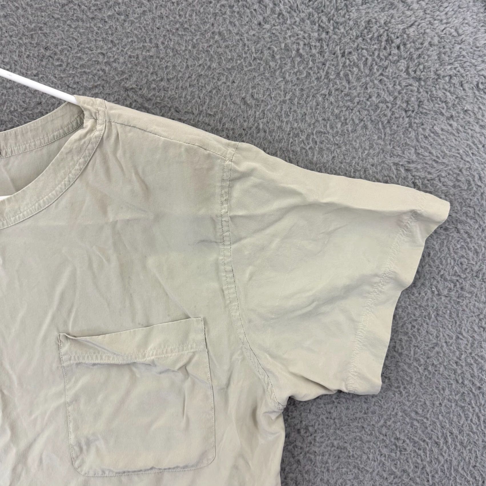 Liz Claiborne Liz Claiborne Shirt Women 10 Blouse Silk Short Sleeve Pocket Casual Career Light Ivory Satin Bow Pockets Vintage No Size L / US 10 / IT 46 - 5 Thumbnail