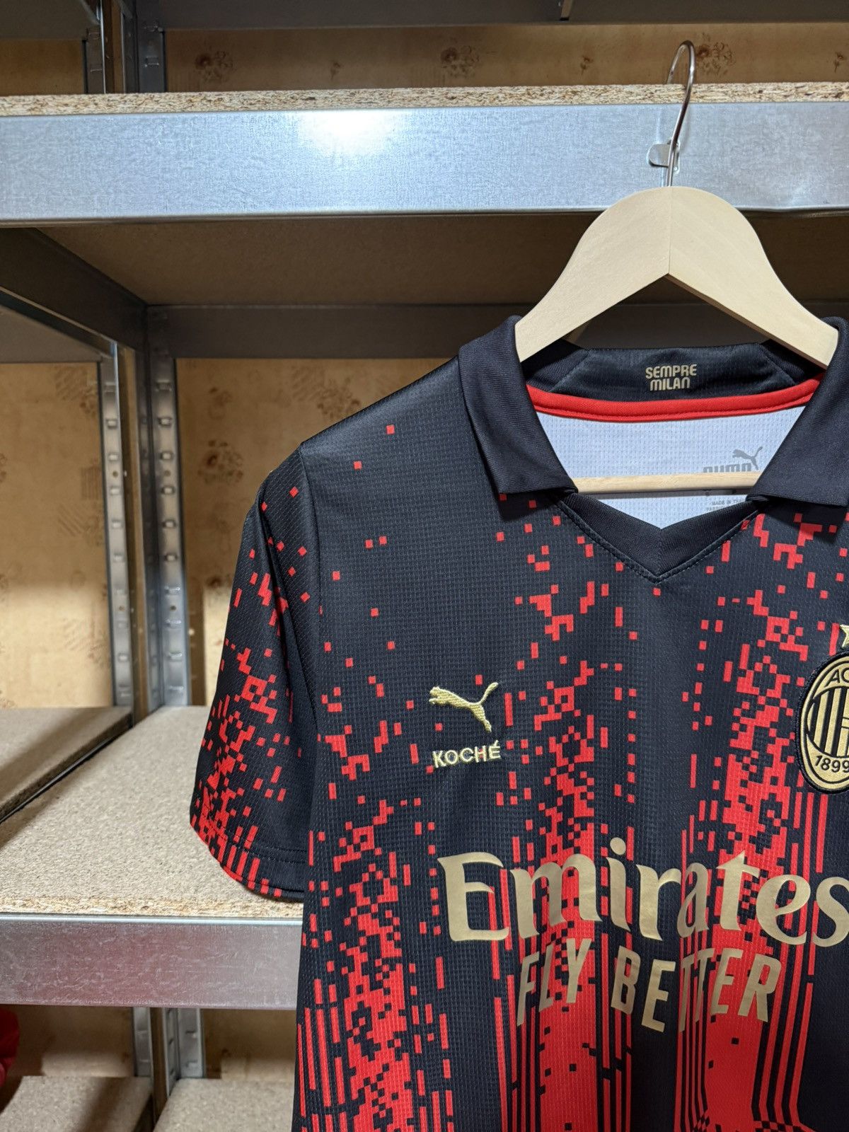 Puma × Vintage Puma Koche AC Milan 2022 2023 Fourth Soccer Jersey Size US S / EU 44-46 / 1 - 3 Thumbnail