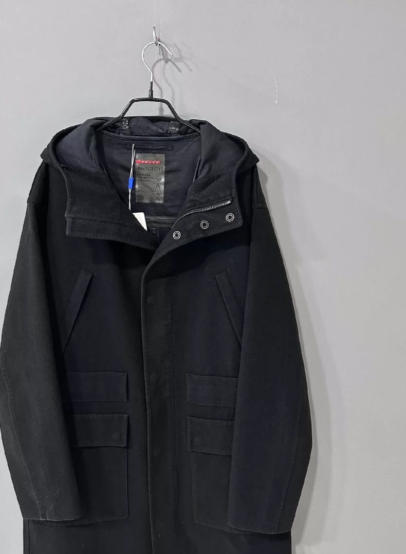 Prada Prada Black coat 2502-Nextarrow Size US M / EU 48-50 / 2 - 2 Thumbnail