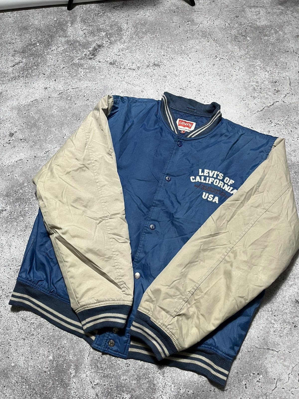 Levi's Vintage Clothing Vintage 80's LEVI'S Of California USA Varsity bomber jacket Size US L / EU 52-54 / 3 - 9 Thumbnail