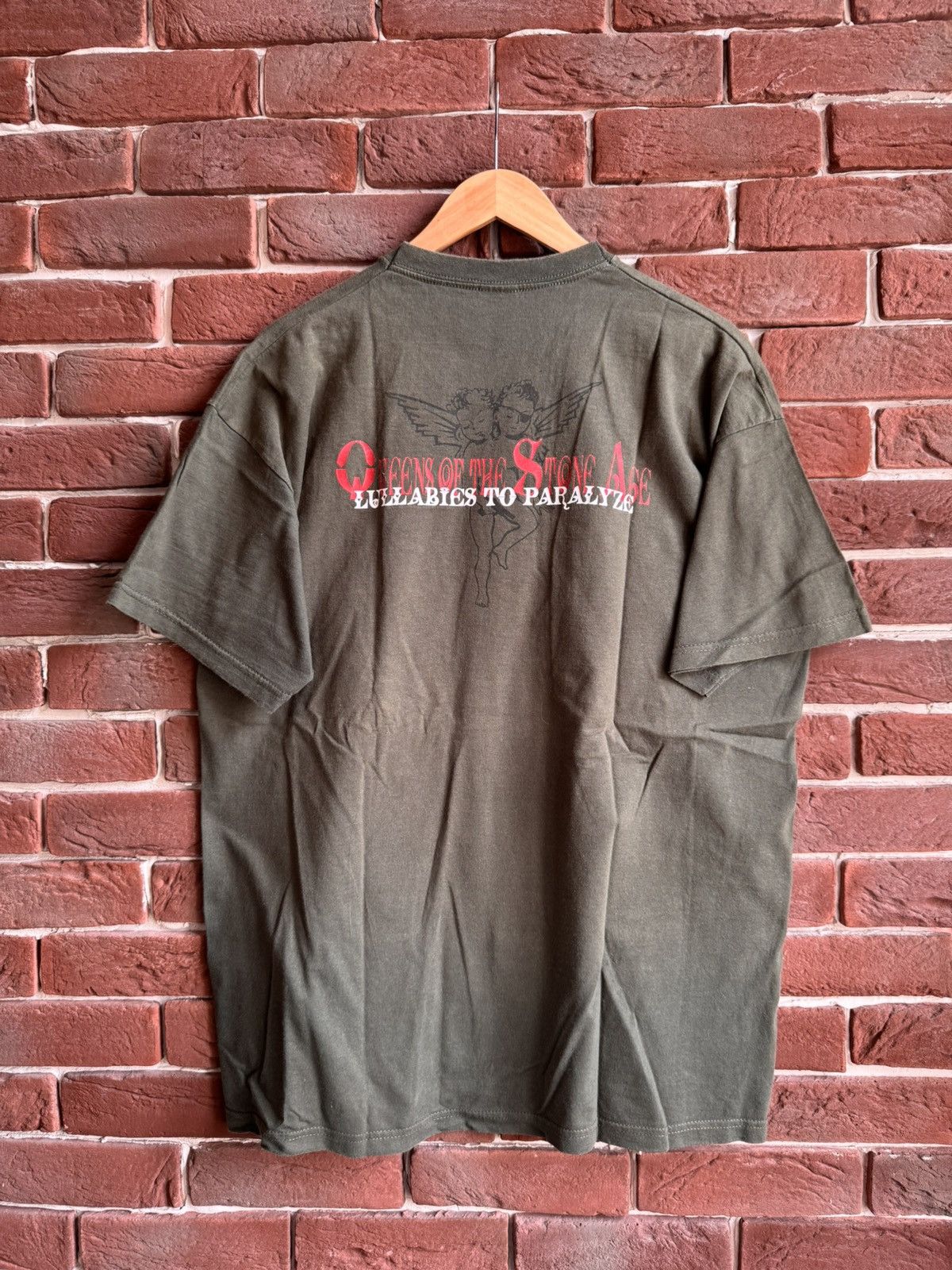 Band Tees × Vintage Rare Y2K Queens Of The Stone Age Lulabies Band Tshirt XL Size US XL / EU 56 / 4 - 2 Thumbnail