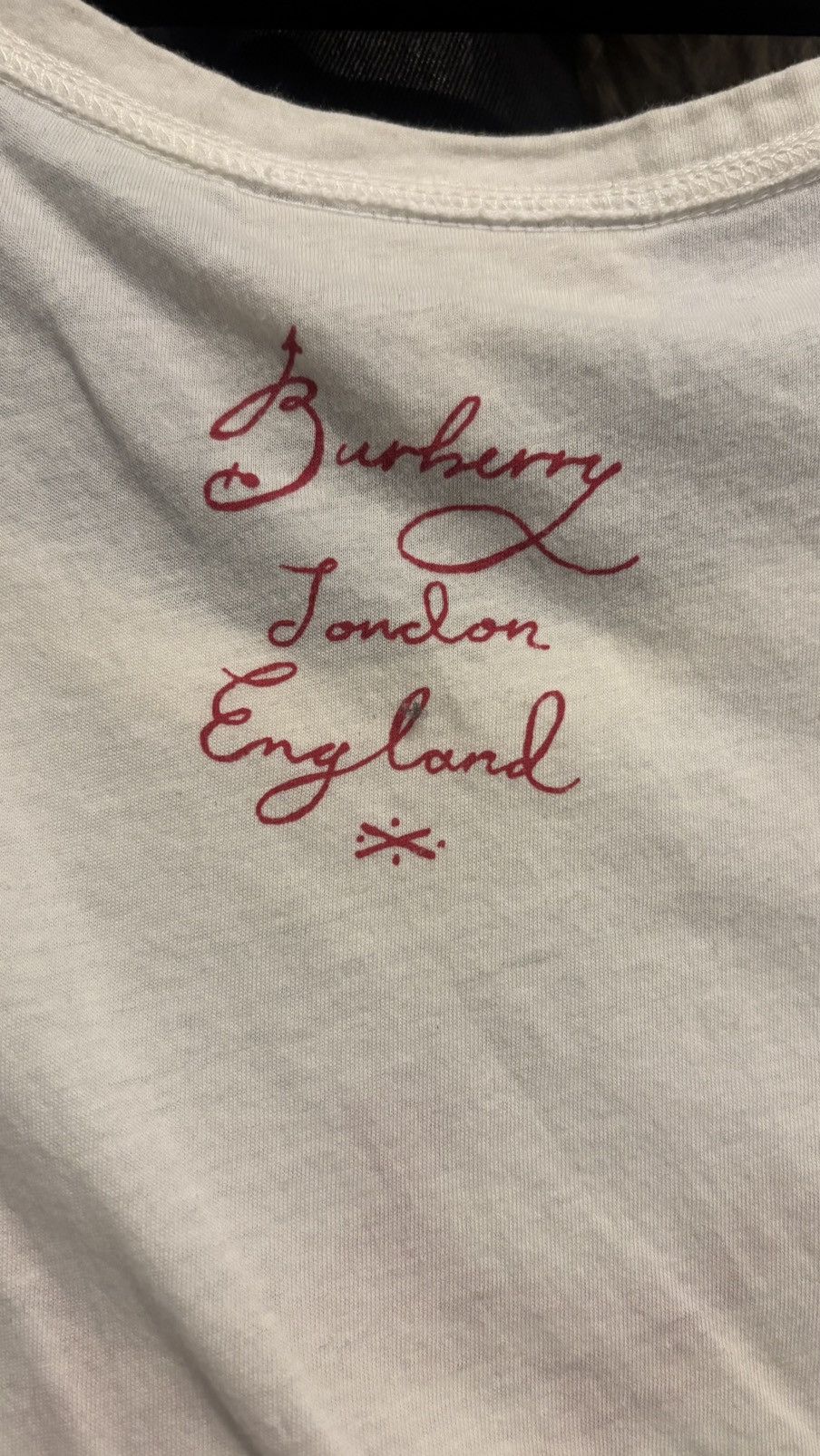 Burberry Burberry London England Castleford Graphic T Shirt White XL Size US L / EU 52-54 / 3 - 3 Thumbnail