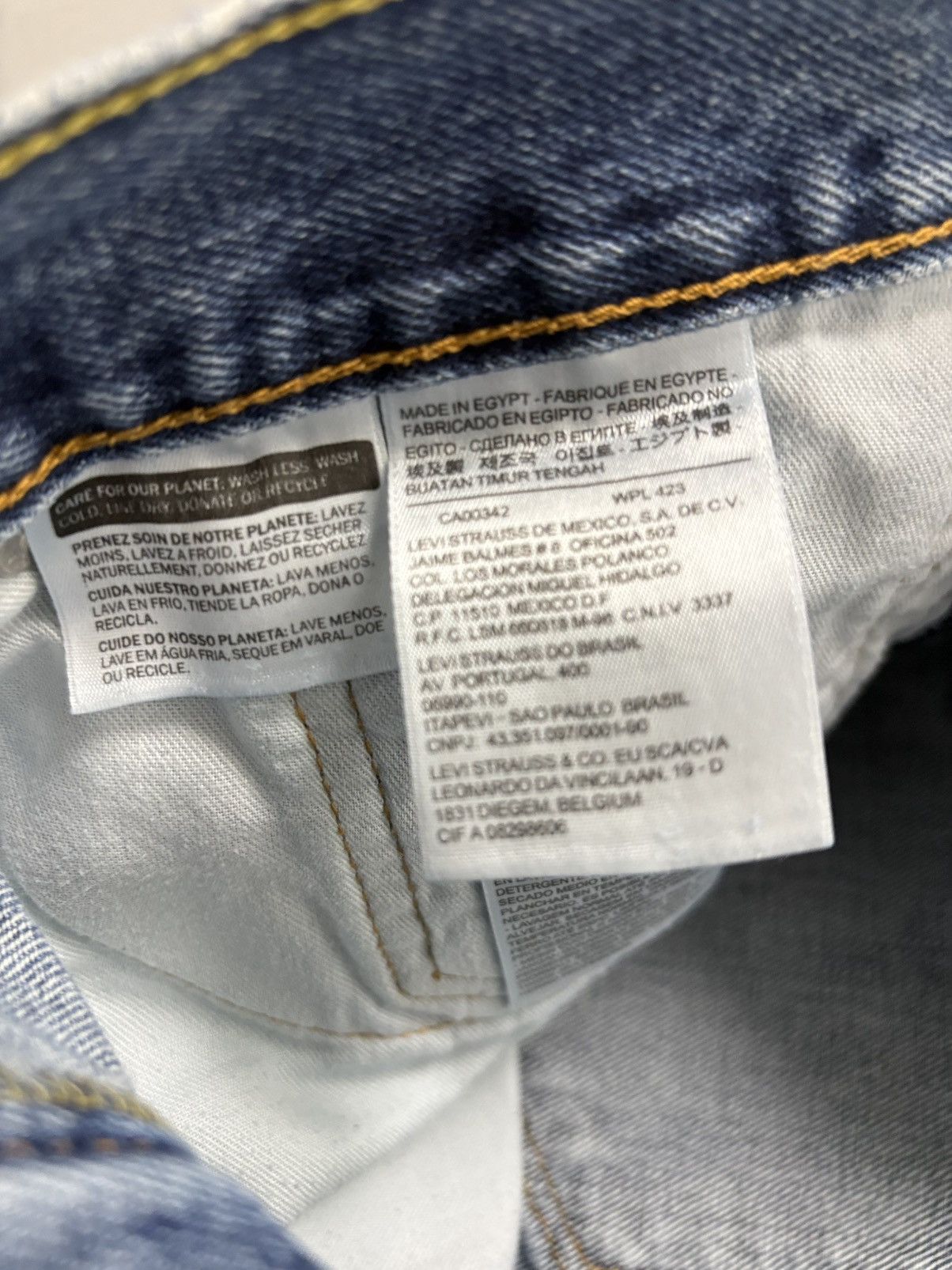 Levi's Vintage Levis 505 Jeans Zipper Fly Made in Egypt 36x29 Size US 36 / EU 52 - 6 Thumbnail