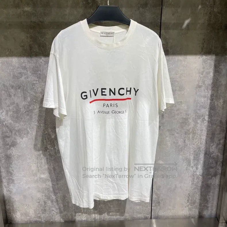 Givenchy Givenchy Slogan Pure White T-Shirt Size US S / EU 44-46 / 1 - 1 Thumbnail