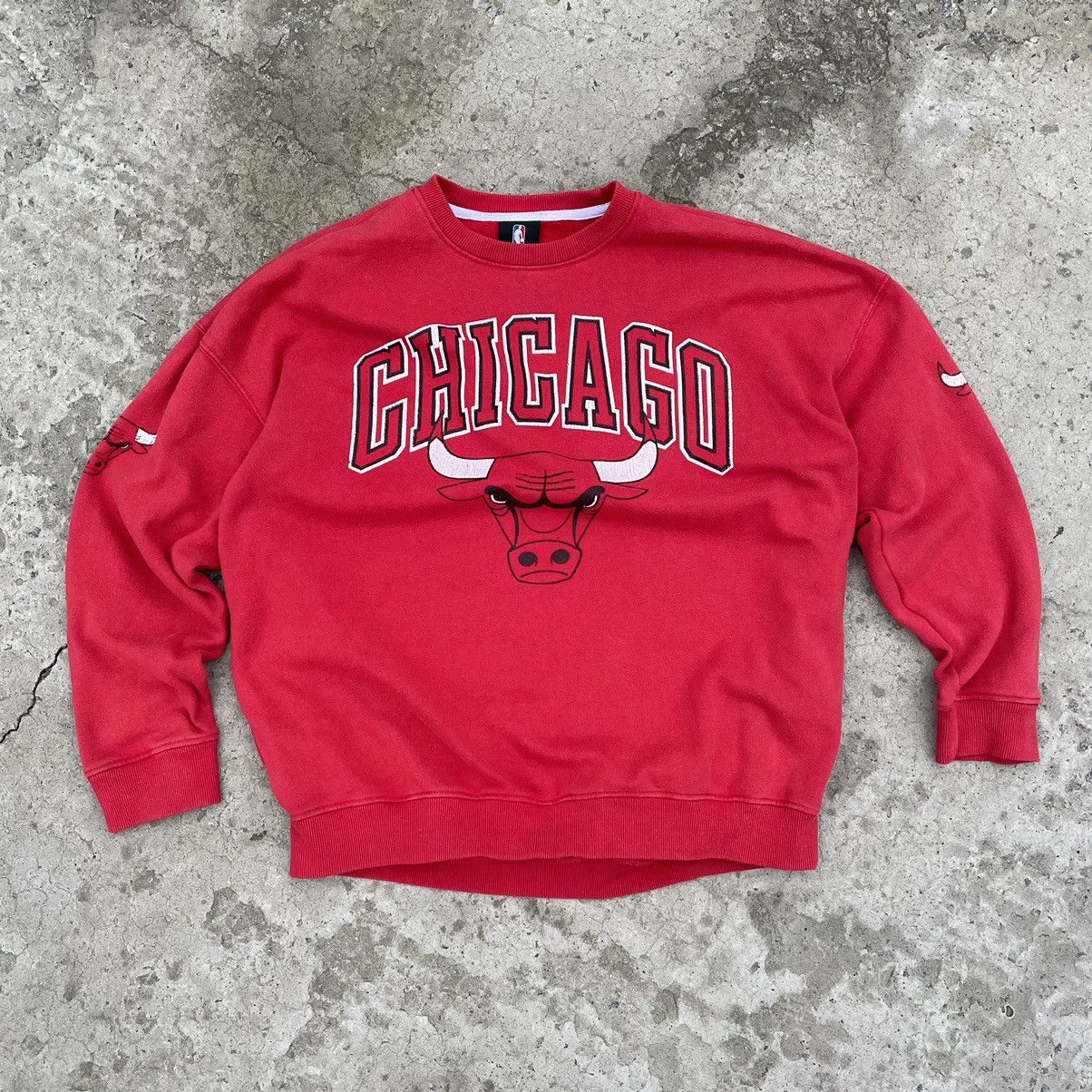 NBA × Vintage Vintage Chicago Bulls Sweatshirt Logo Y2K 90s USA Size US M / EU 48-50 / 2 - 1 Thumbnail