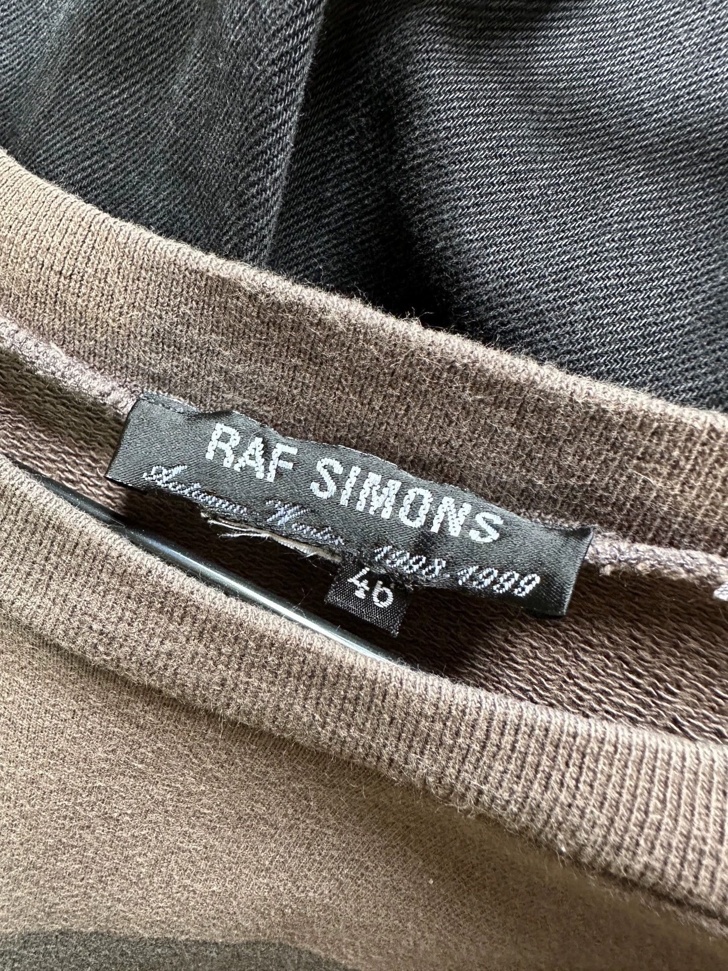Raf Simons Raf Simons 98-99AW Radioactivity HMD Sweatshirts 46 Size US S / EU 44-46 / 1 - 4 Thumbnail