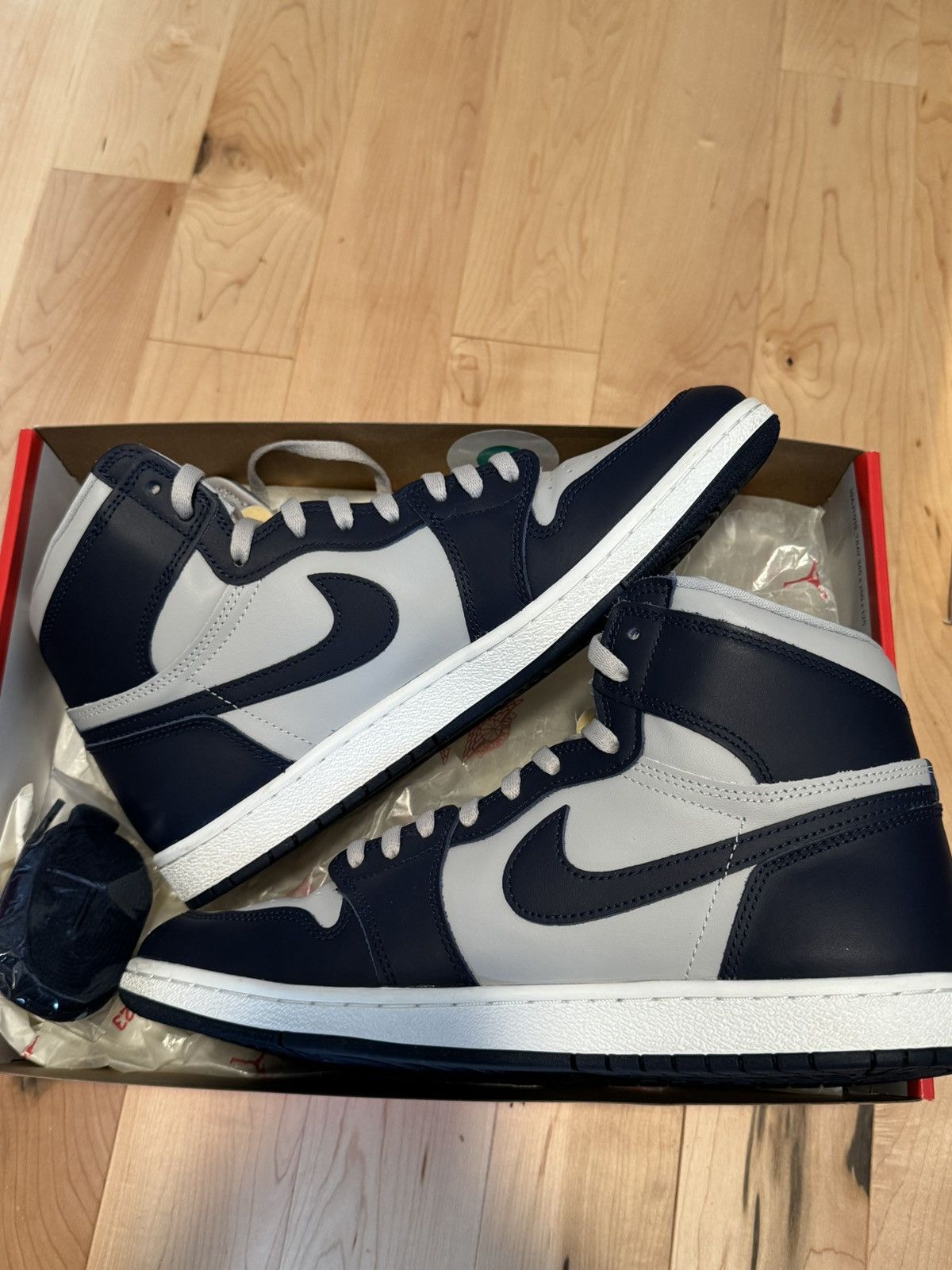 Jordan Brand Jordan 1 Retro High ‘85 Georgetown Size US 11.5 / EU 44-45 - 2 Thumbnail