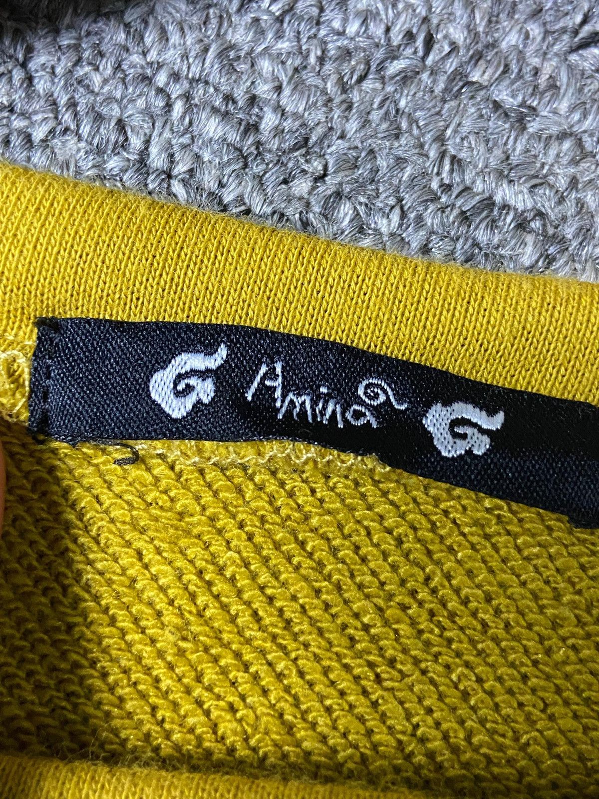 Japanese Brand Vintage AMINA Colour Block Sew Ethnic Shirt (170) Size ONE SIZE - 6 Thumbnail