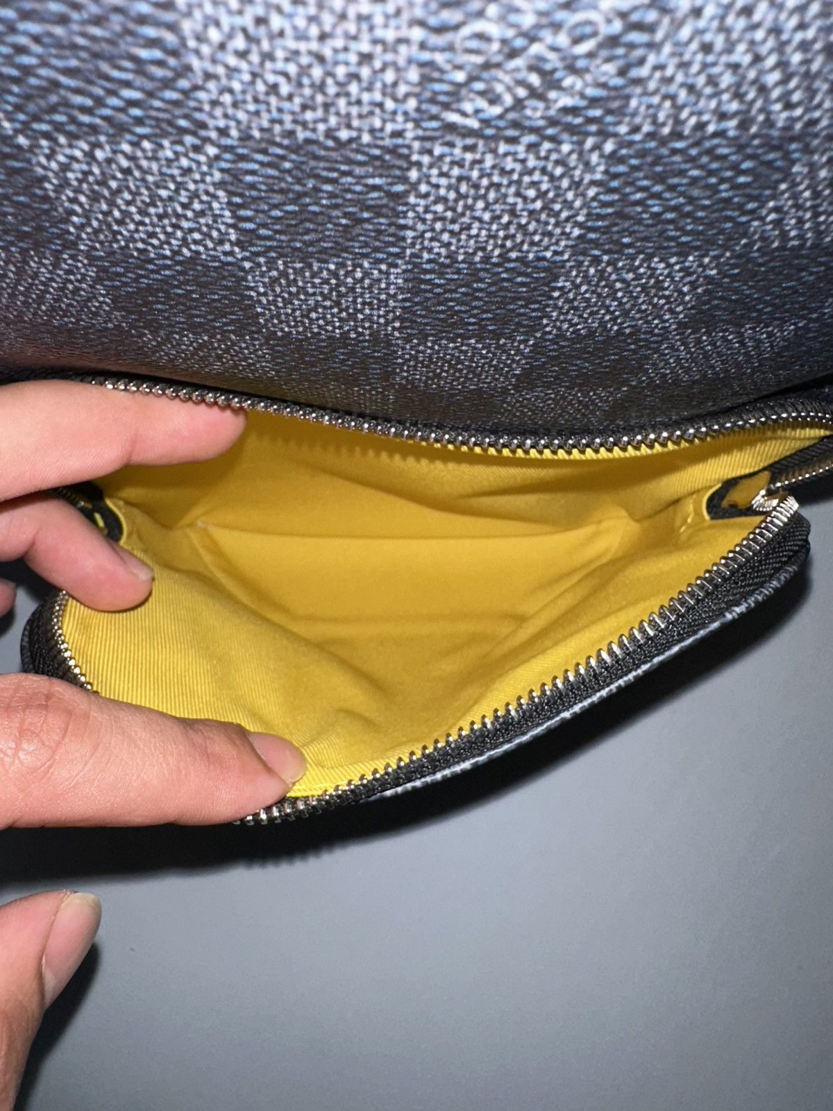 Louis Vuitton Louis Vuitton Avenue Sling Bag Bag Damier Graphite Yellow Size ONE SIZE - 15 Thumbnail