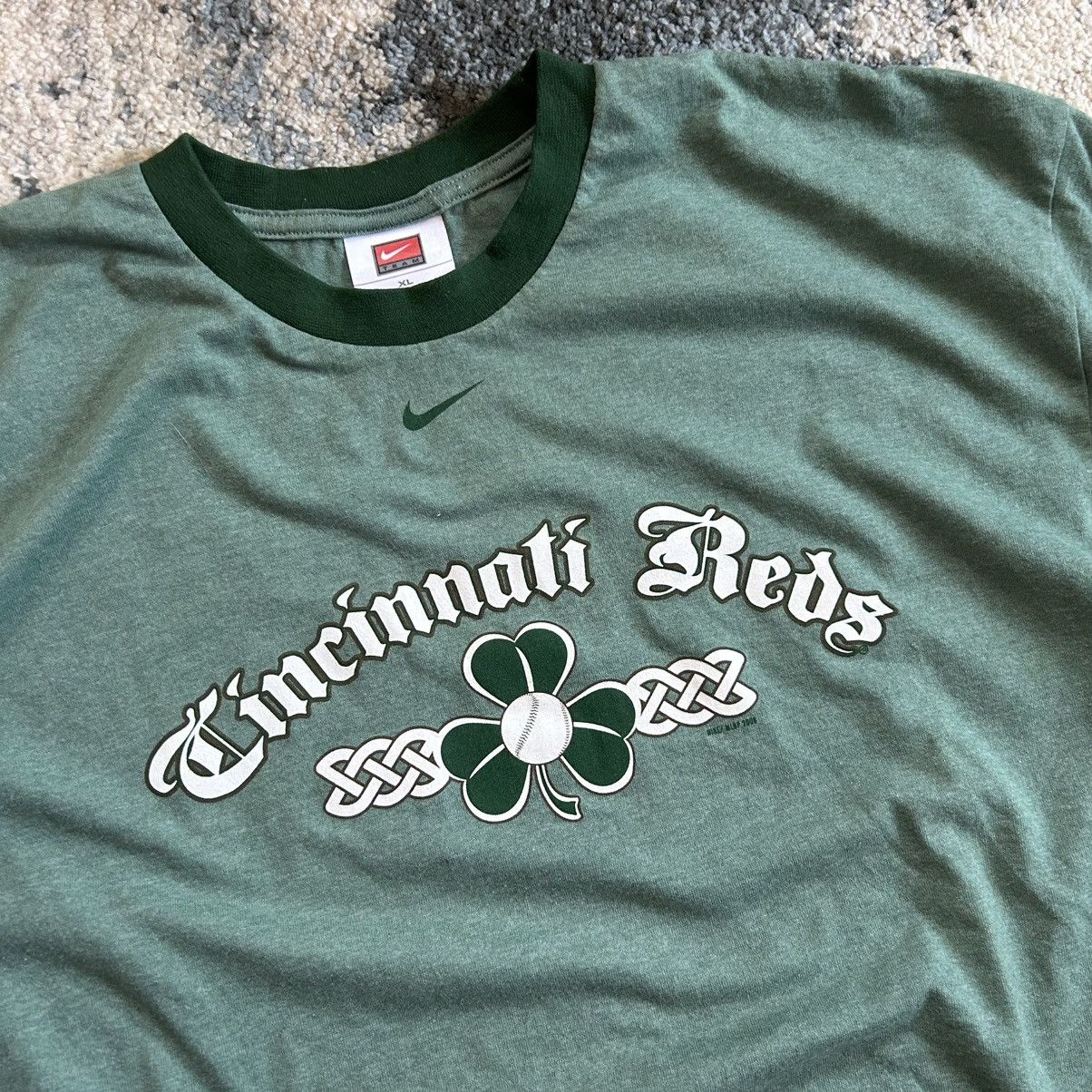 Nike 2008 CiNCiNNATi REDS iRiSH CELTiC HERiTAGE SLUBBY RiNGER TEE Size US XL / EU 56 / 4 - 8 Thumbnail