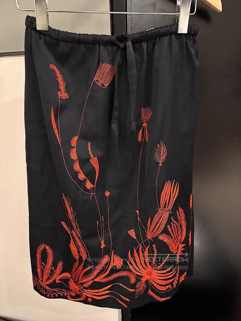 Dries Van Noten Dries Van Noten Black and Red Satin Embroidered Skirt Size 35" - 5 Thumbnail