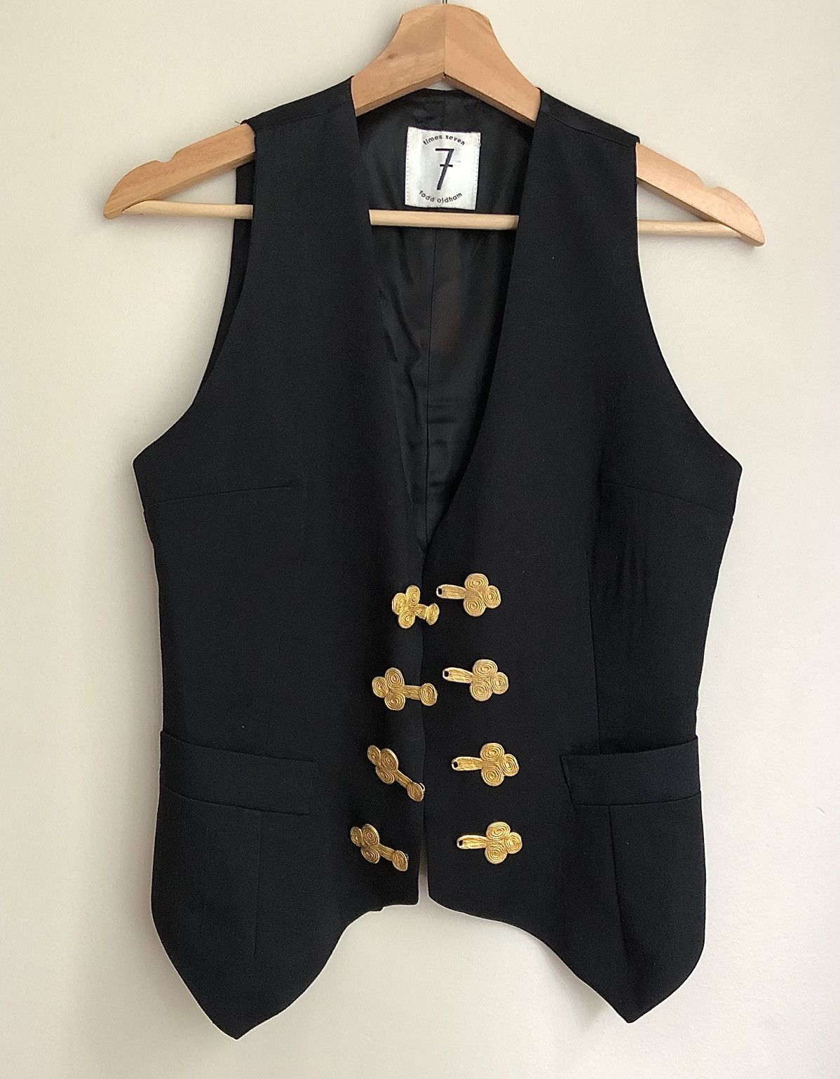 Todd Oldham Todd Oldham Vintage Ornate Gold Metal Clasp Vest Size S / US 4 / IT 40 - 17 Thumbnail