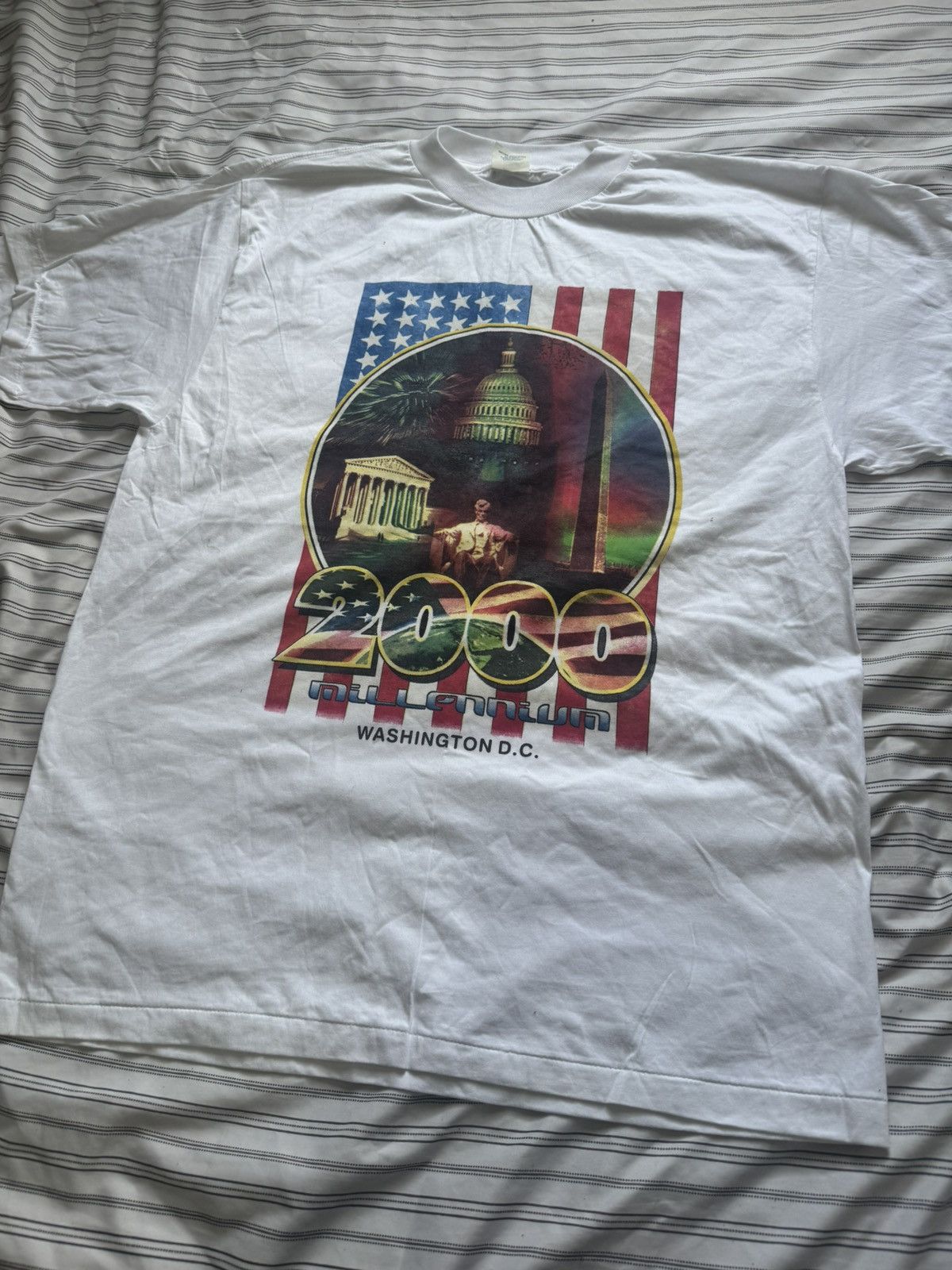 Other Y2K 2000 Washington DC Millennium Tee XL Size US XL / EU 56 / 4 - 2 Thumbnail