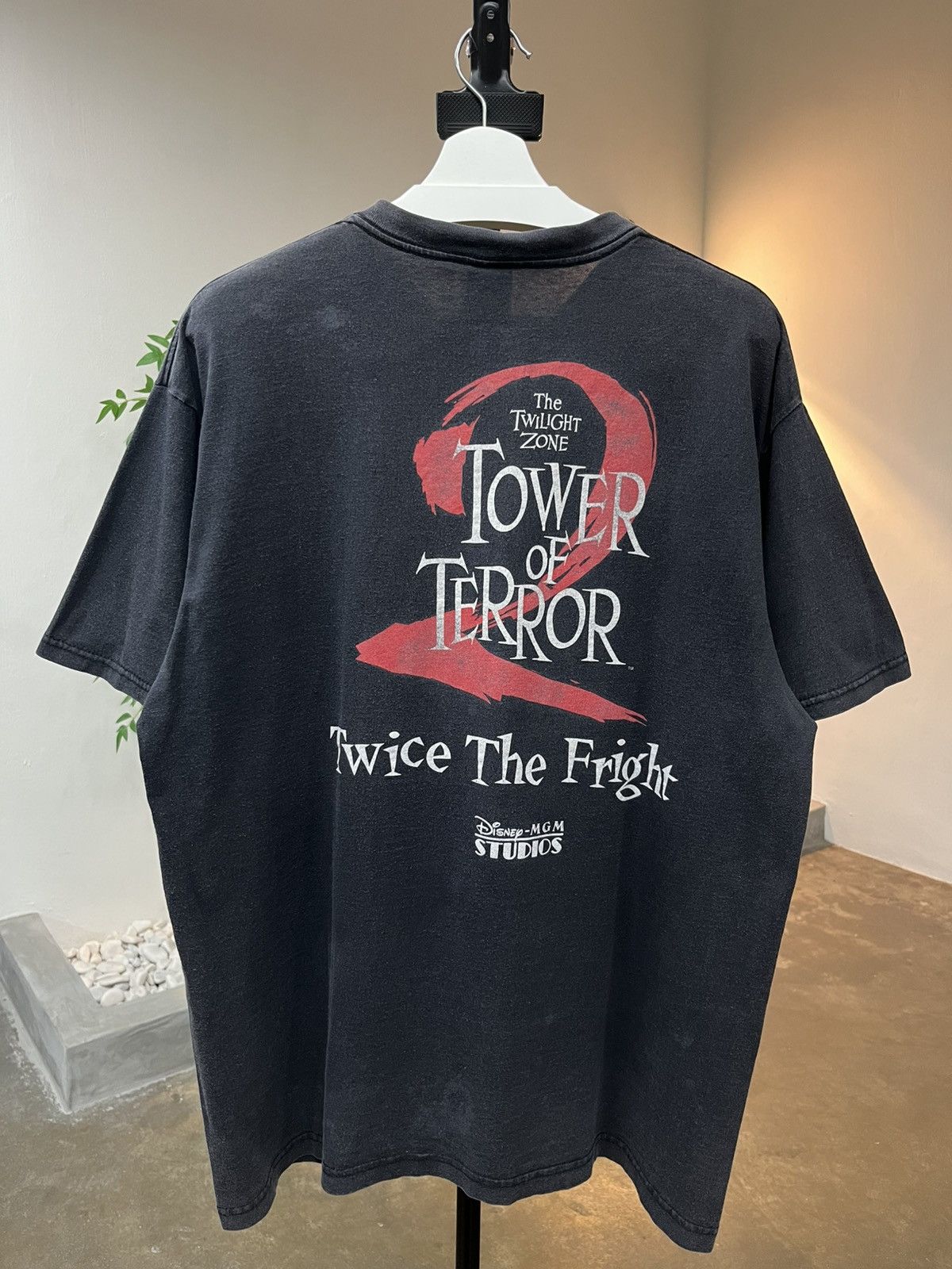 Disney Vintage Disney “The Twilight Zone Tower of Terror” Tee Size US XL / EU 56 / 4 - 2 Thumbnail