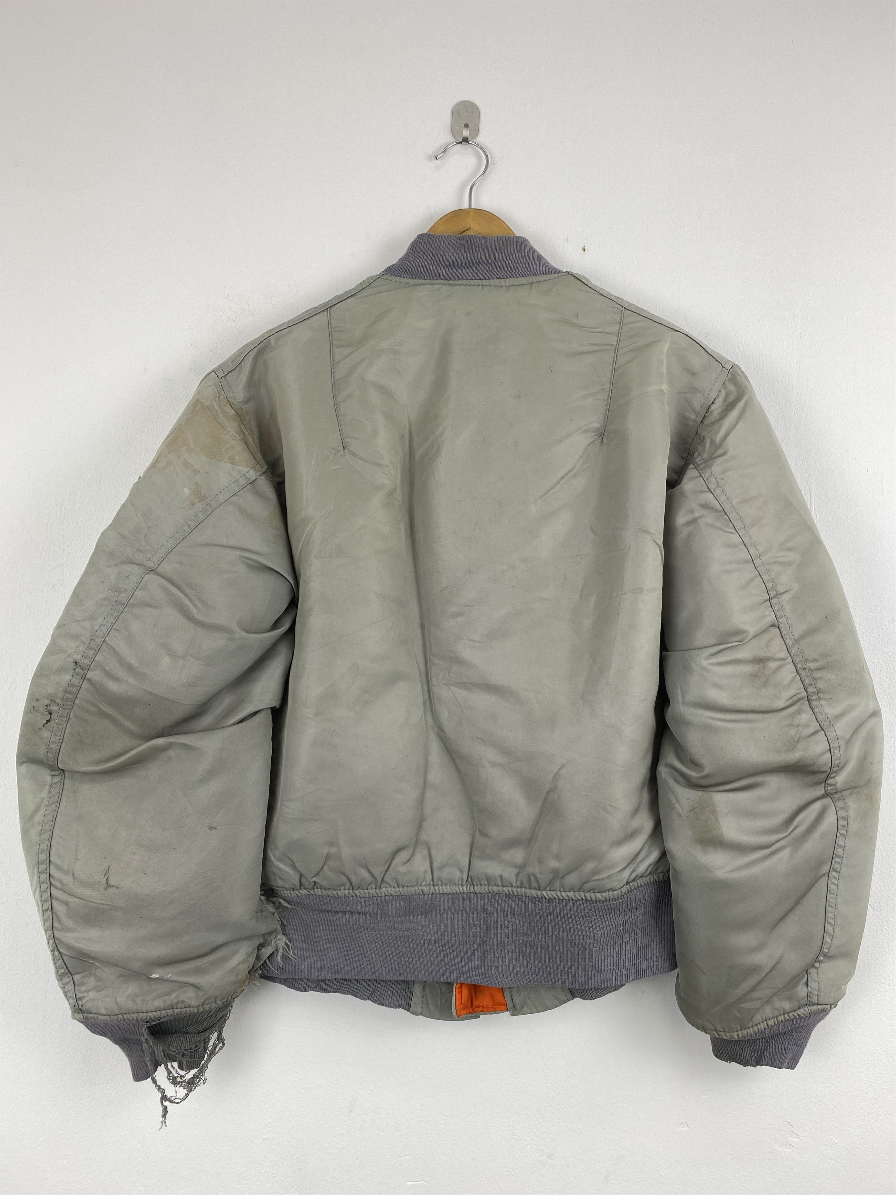 Alpha Industries Vintage 80s Alpha Industries Reversible Bomber J2018 Size US M / EU 48-50 / 2 - 2 Thumbnail