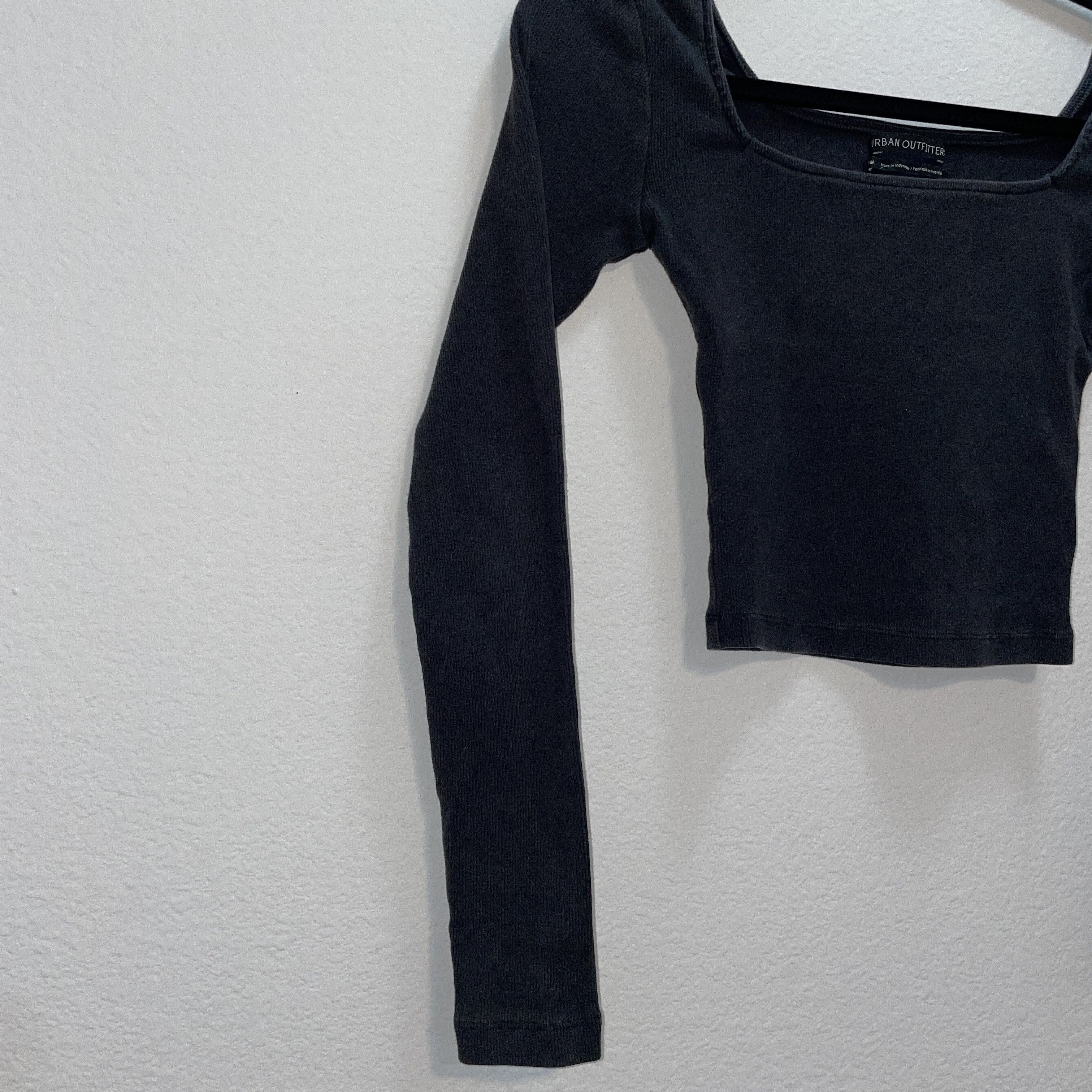 Urban Outfitters Urban Outfitters crop top wide neckline Long sleeve Size M / US 6-8 / IT 42-44 - 3 Thumbnail
