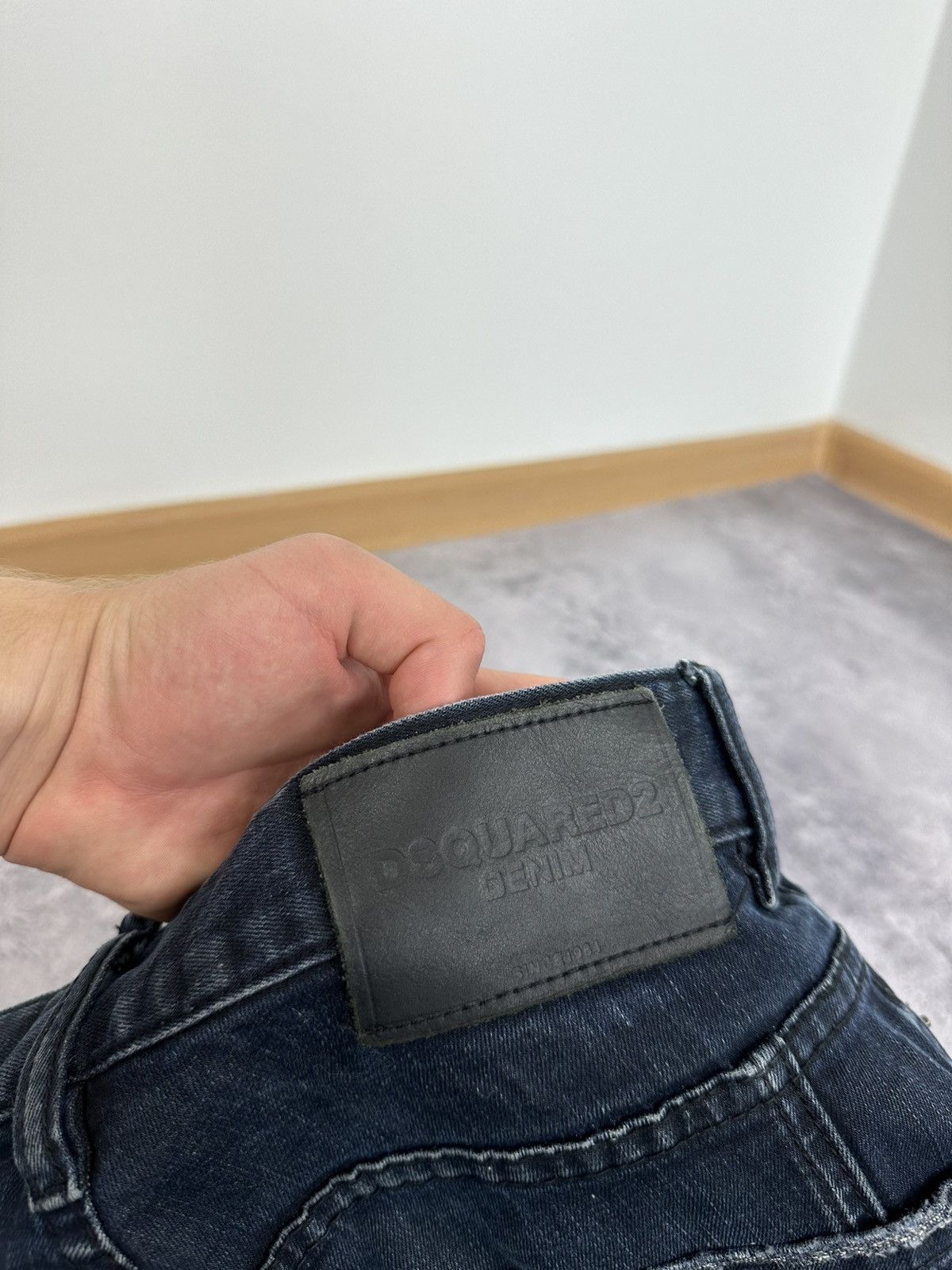 Dsquared2 Dsquared2 Avant Garde Distressed Designer Luxury Opium Jeans Size US 32 / EU 48 - 14 Thumbnail