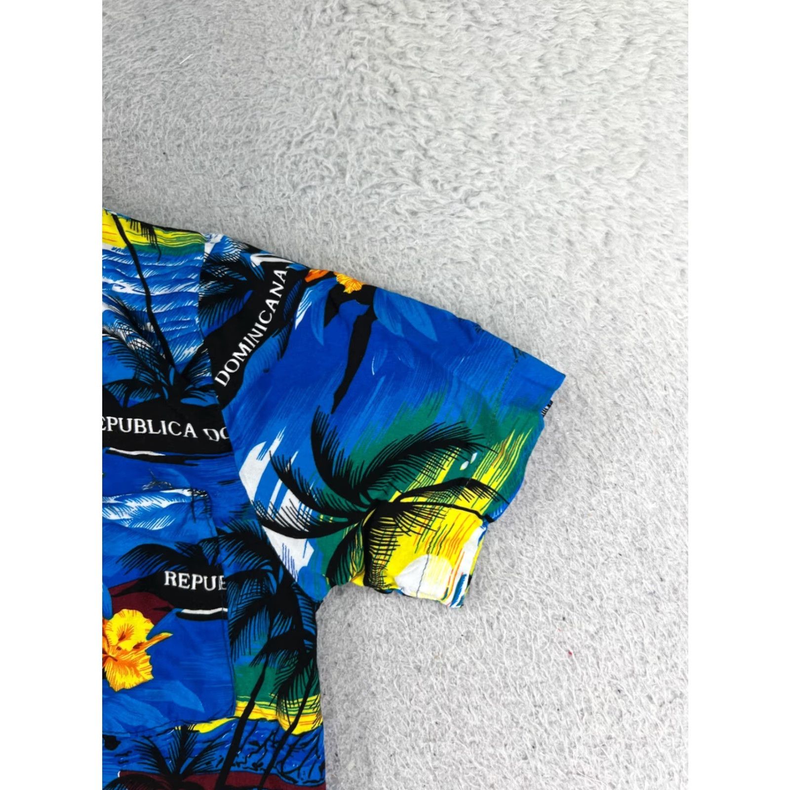 Vintage Haniel Shirt Mens Medium Blue Floral Palm Hawaiian Style Dominican Republic Size US M / EU 48-50 / 2 - 4 Thumbnail