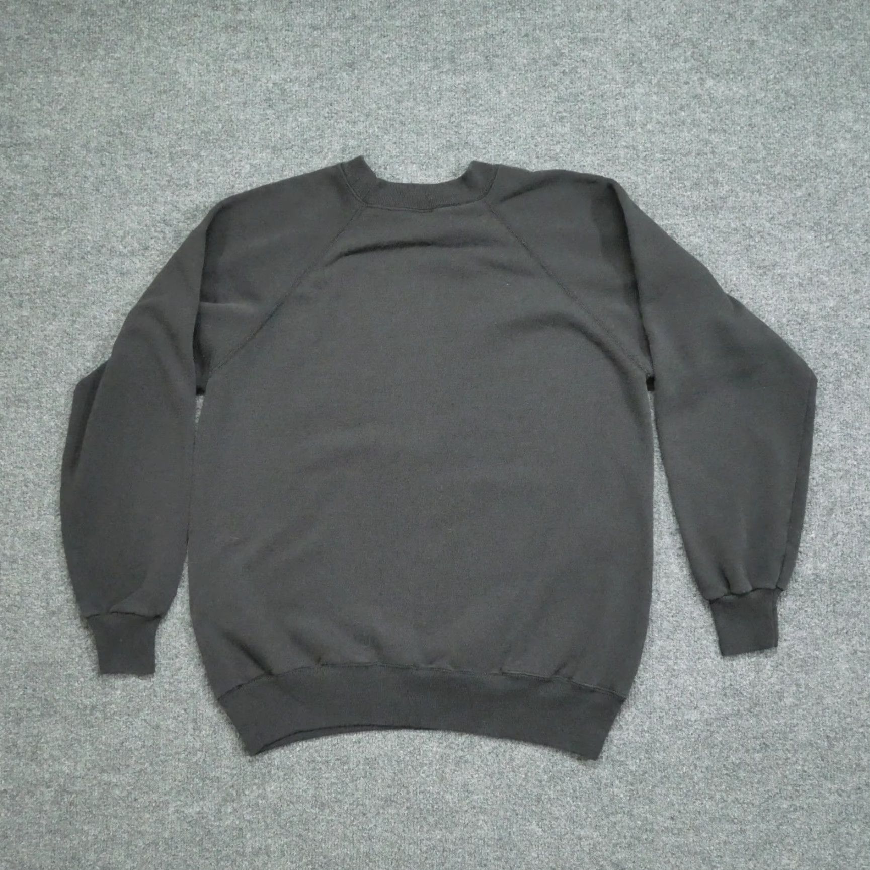 Hanes VINTAGE Hanes Sweatshirt Wildcats SMS Womens M Black Pullover Crew Neck 90s Activewear Logo Gameday Winter Size M / US 6-8 / IT 42-44 - 6 Thumbnail