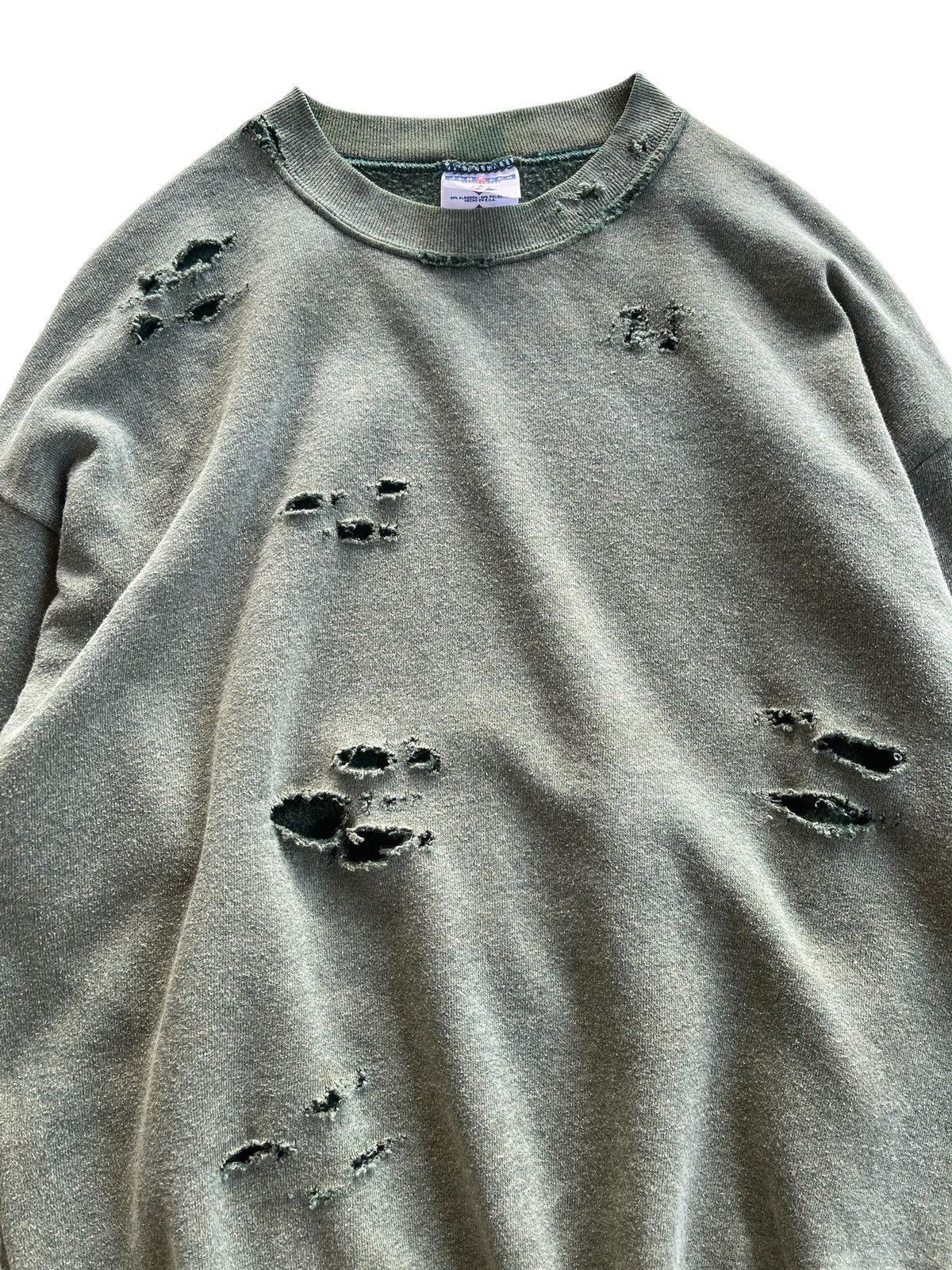 Vintage Vintage 90s Faded Green Distressed Skates Sweatshirt Size US L / EU 52-54 / 3 - 2 Thumbnail